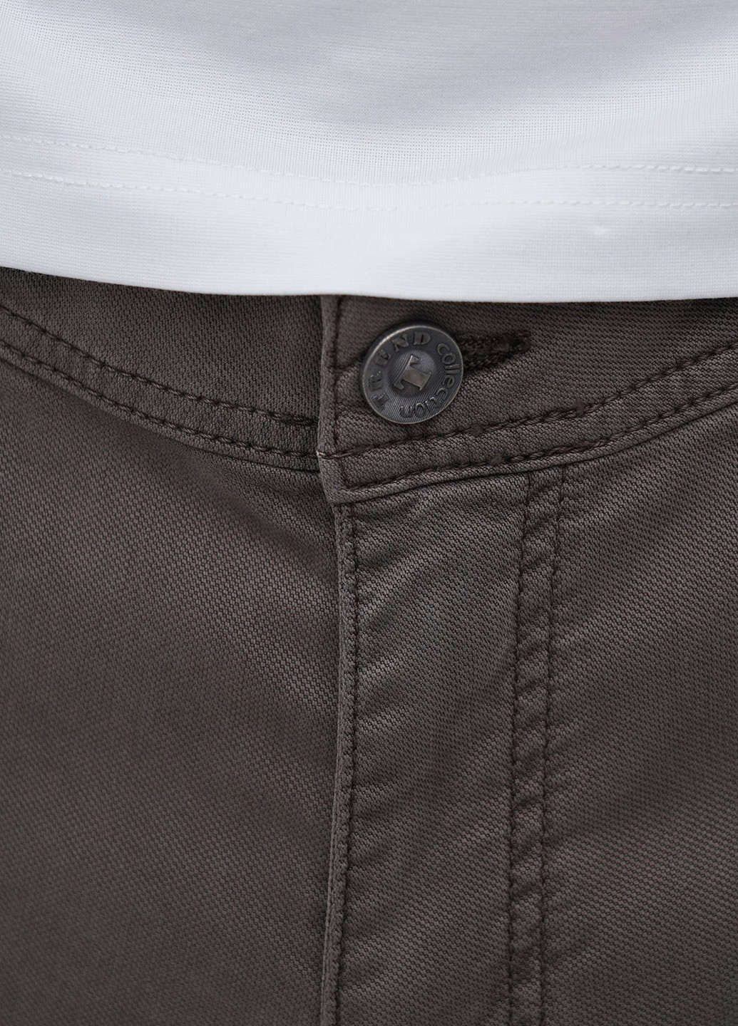 Кофейные кэжуал демисезонные зауженные брюки Trend Collection