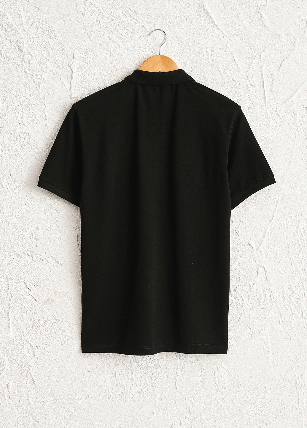 Черная футболка-поло для мужчин LC Waikiki однотонная