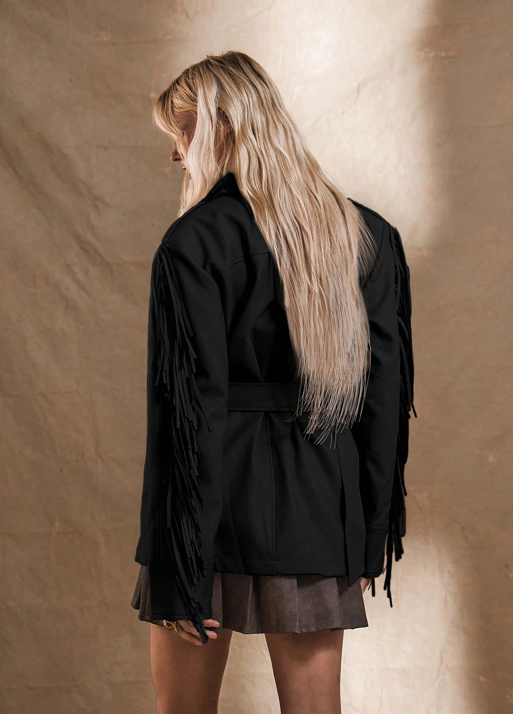 Чорна демісезонна куртка SHEIN