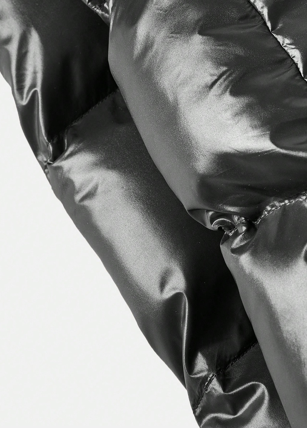 Чорна демісезонна куртка SHEIN