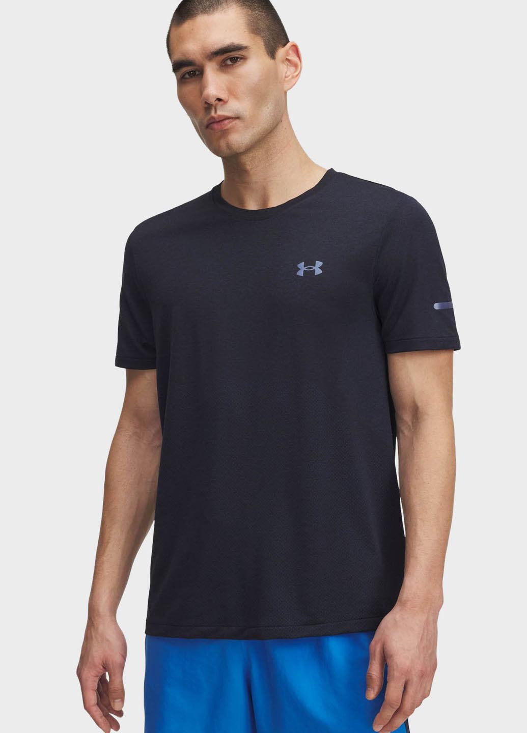 Темно-синя футболка Under Armour