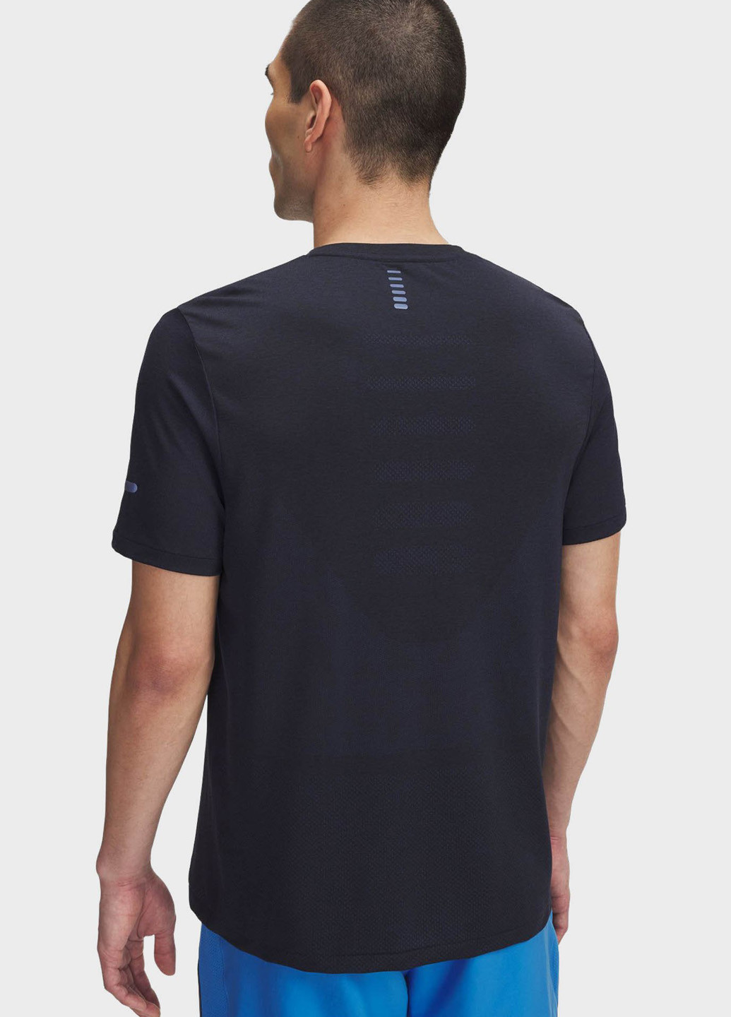 Темно-синя футболка Under Armour