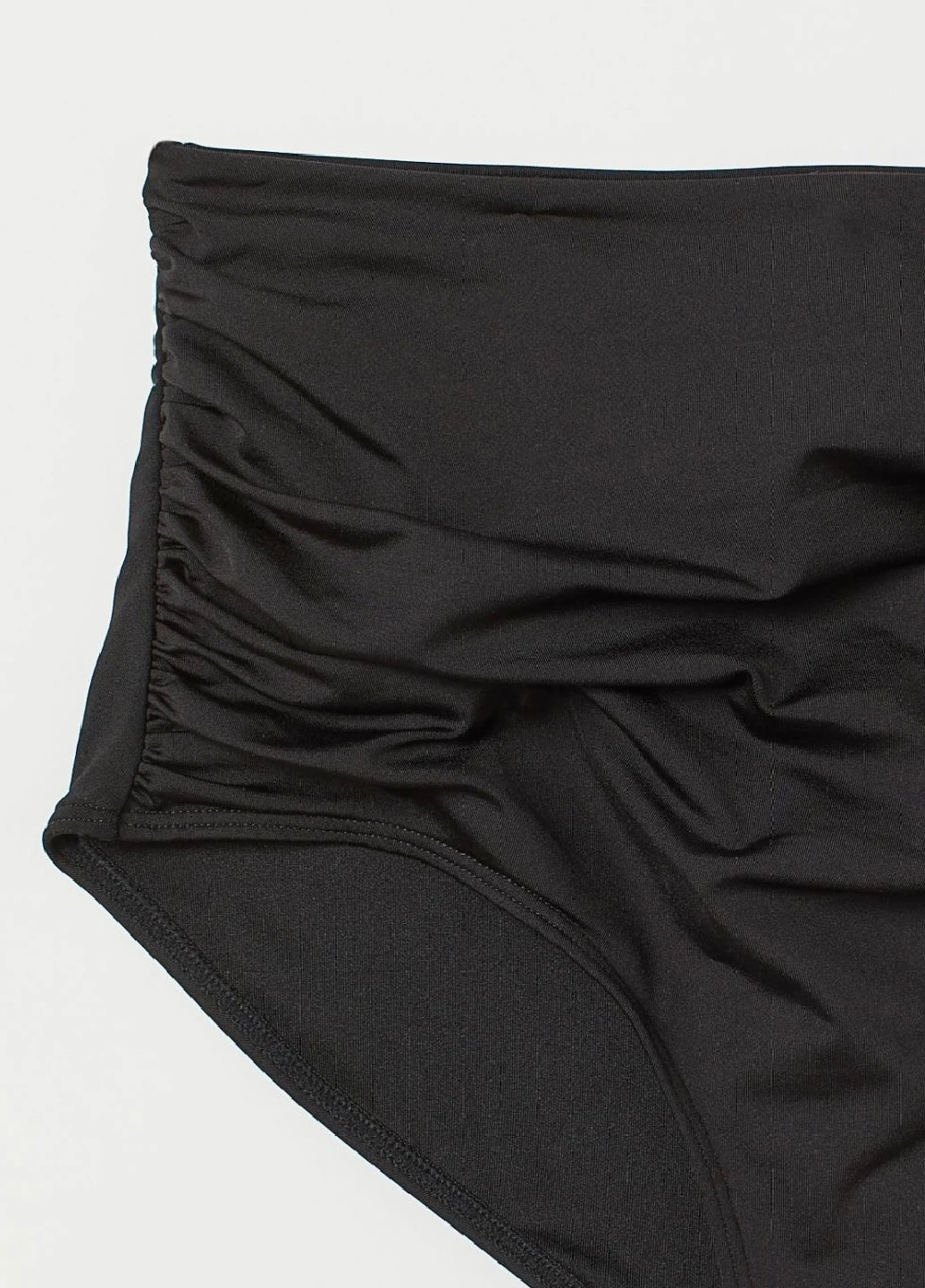 Черные купальные трусики-плавки однотонные H&M
