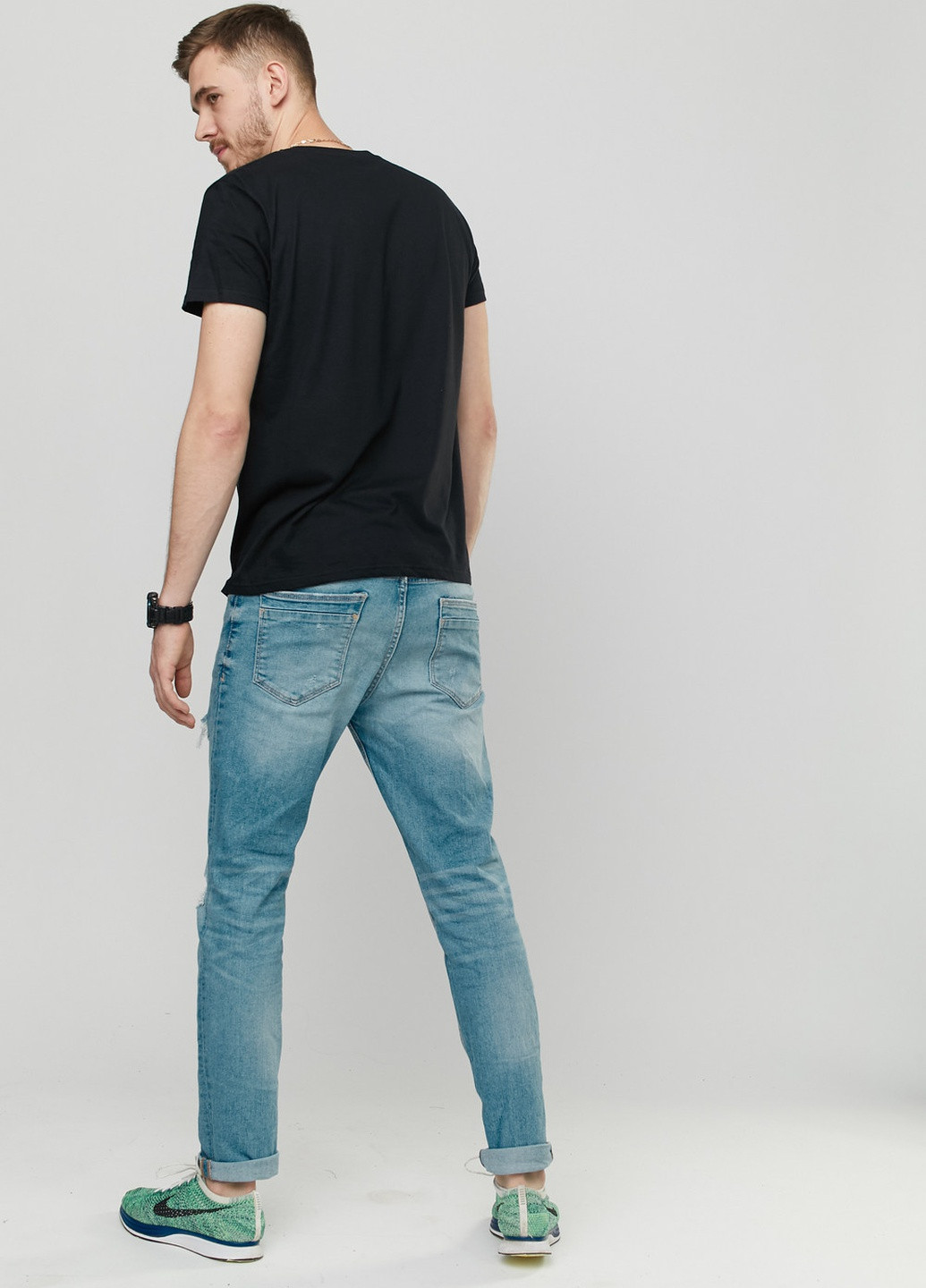 Черная футболка мужская с коротким рукавом Memo