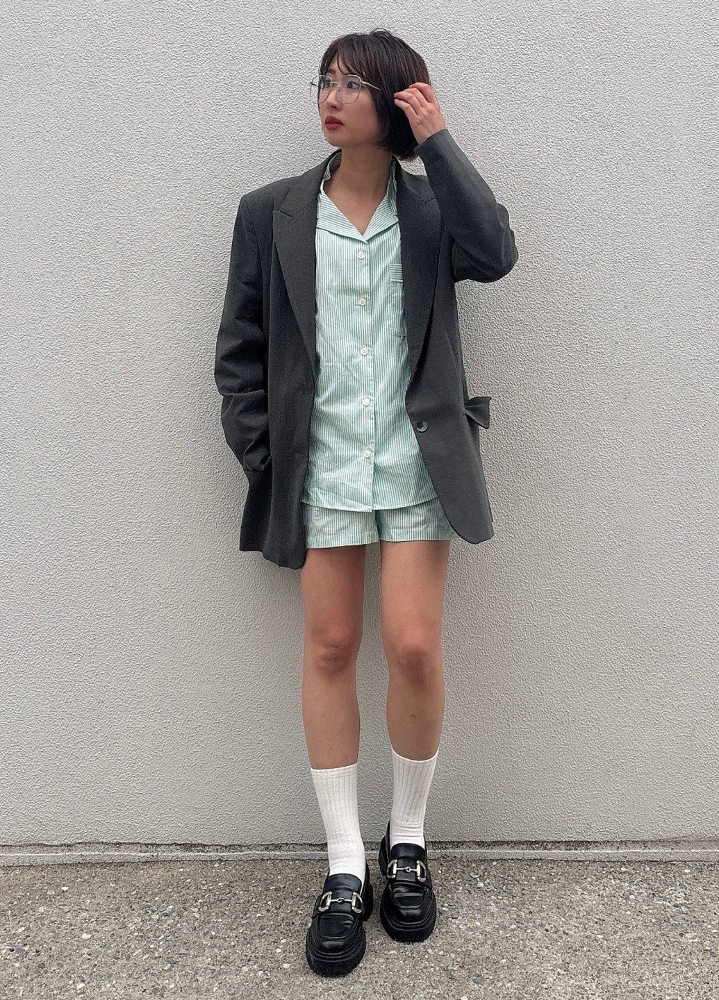 Светло-зеленая всесезон пижама (рубашка, шорты) рубашка + шорты Uniqlo