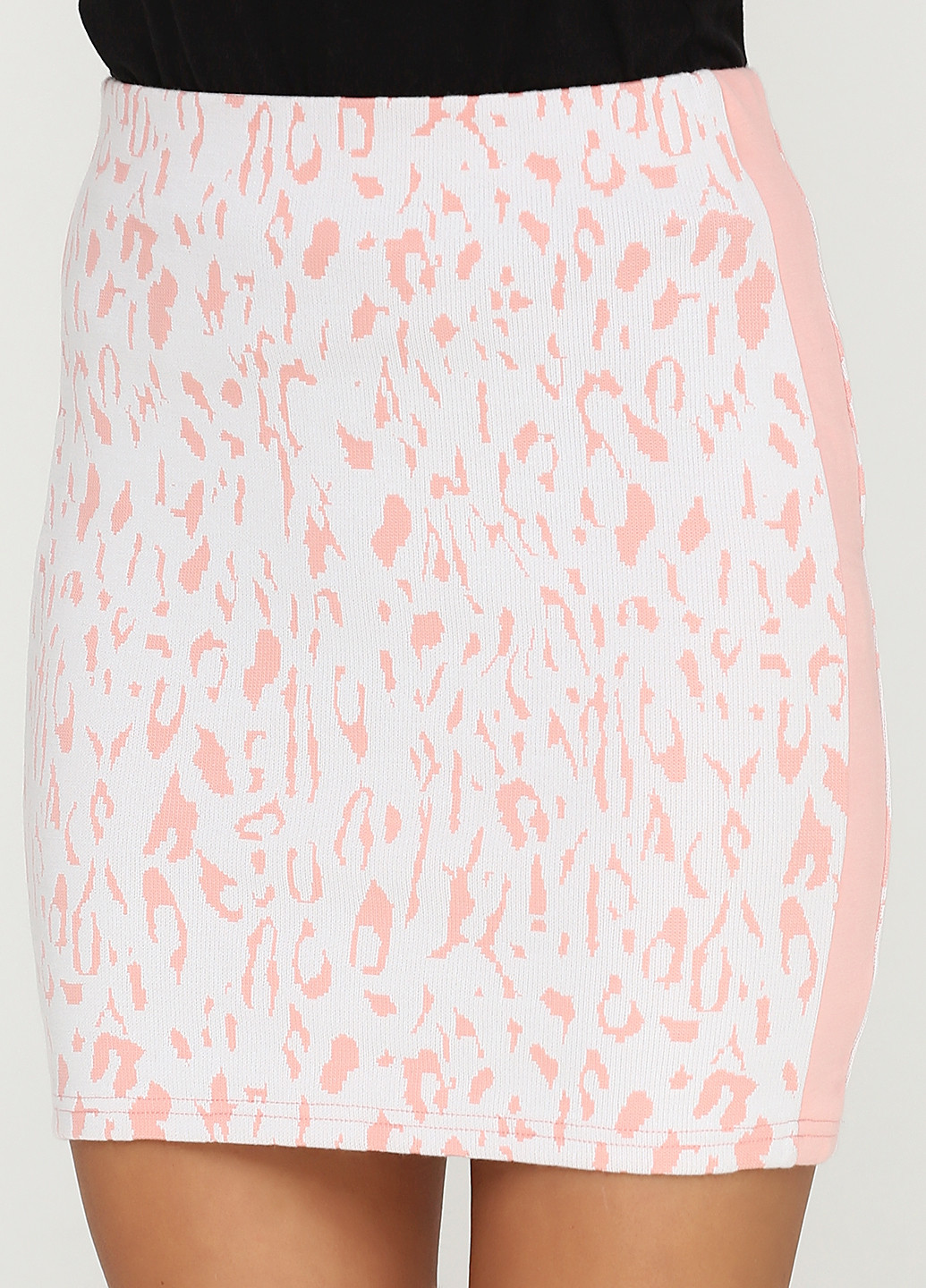 Бледно-розовая кэжуал с анималистичным узором юбка Vila мини