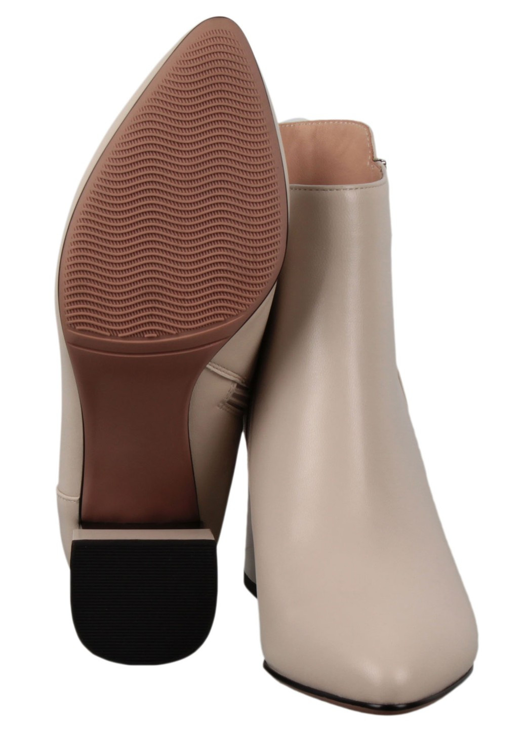 Осенние женские ботинки на каблуке 198646 Buts