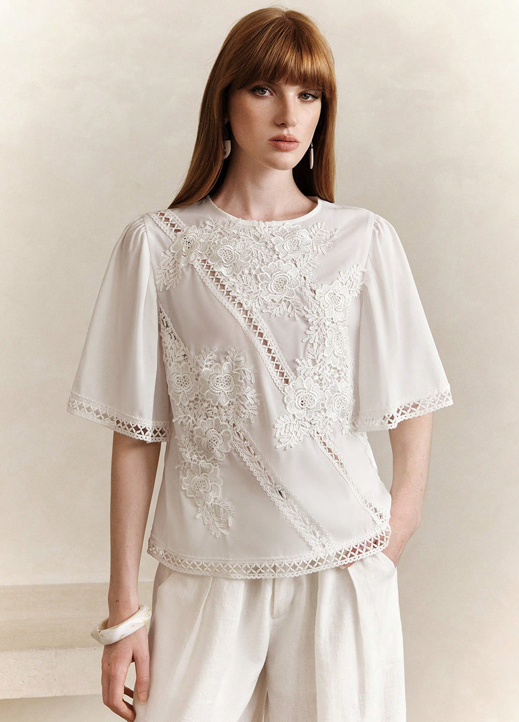 Молочна блуза SHEIN