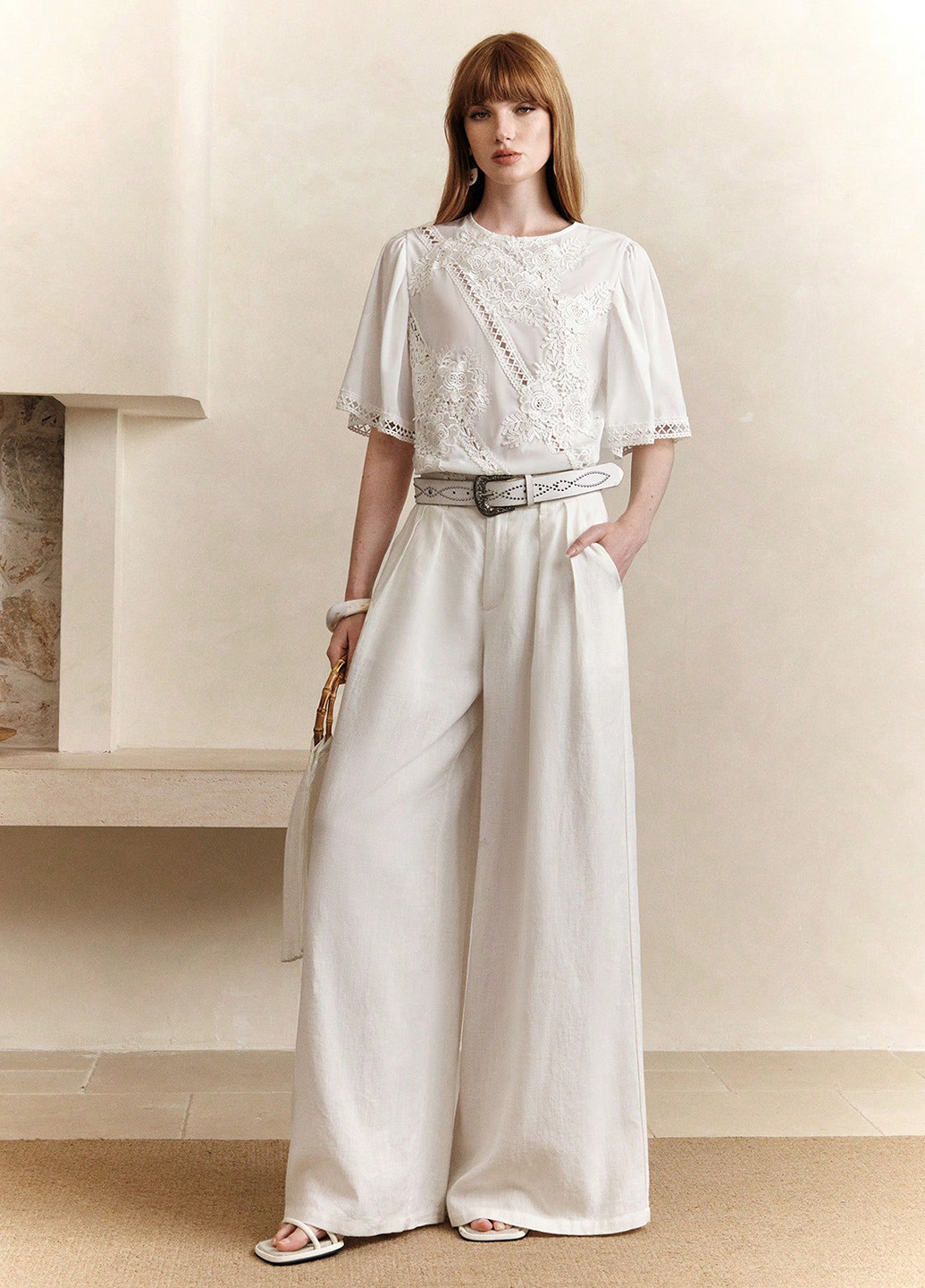 Молочна блуза SHEIN