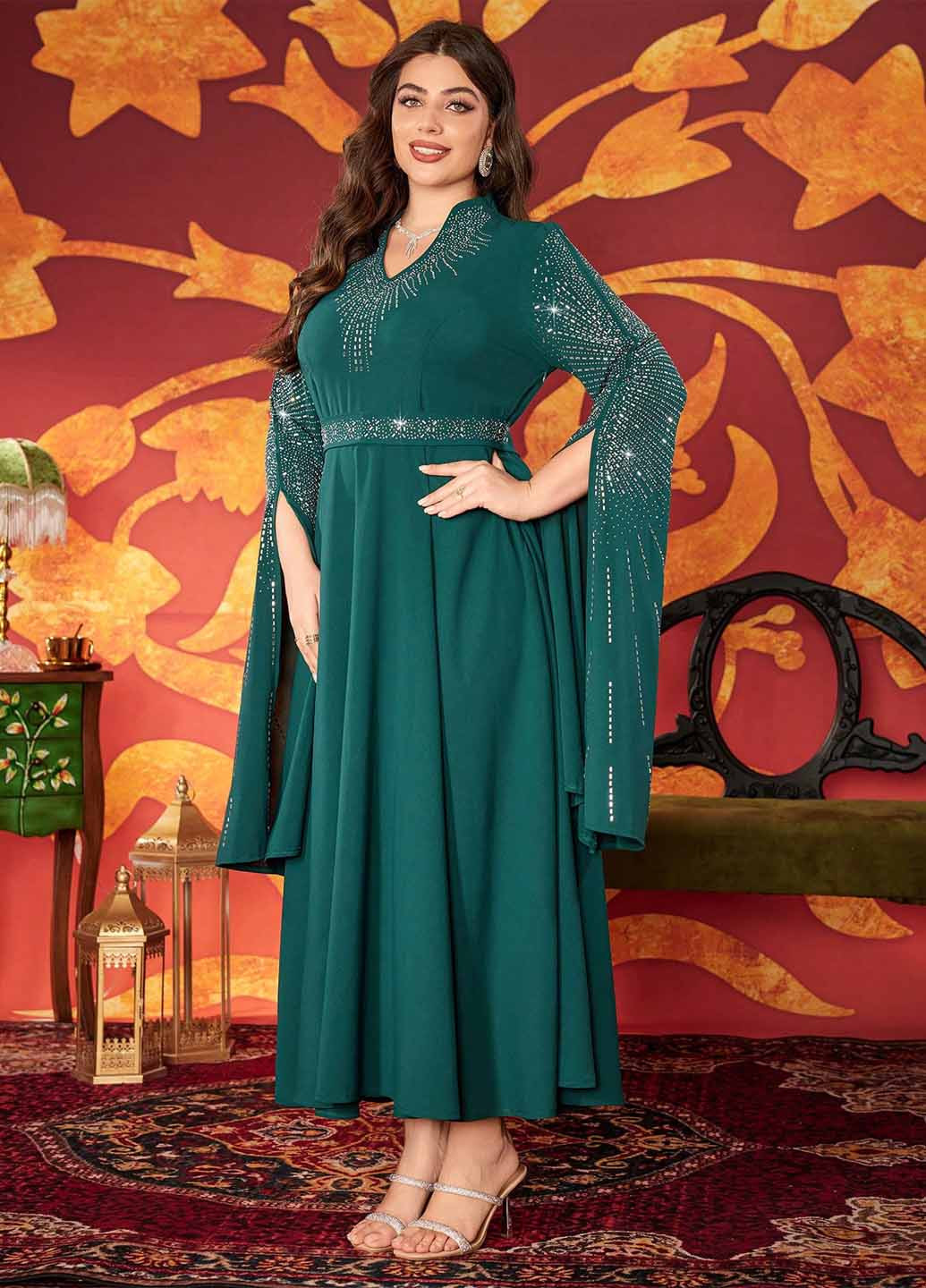 Темно-зелена вечірня сукня з спідницею-сонце SHEIN однотонна