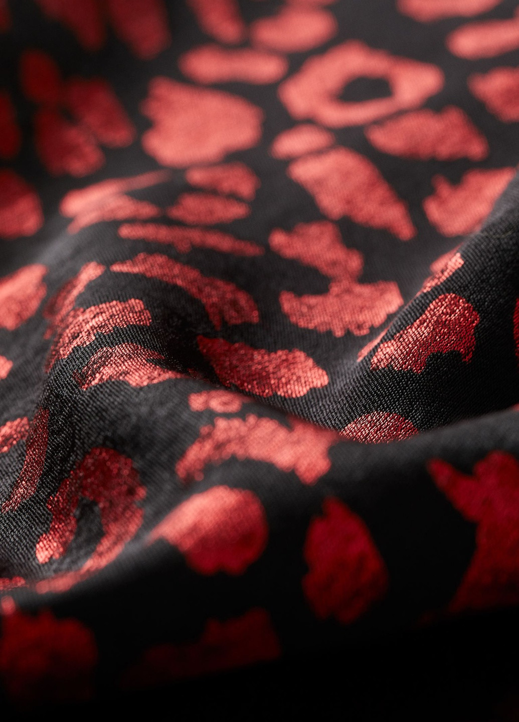 Красное кэжуал платье H&M с рисунком