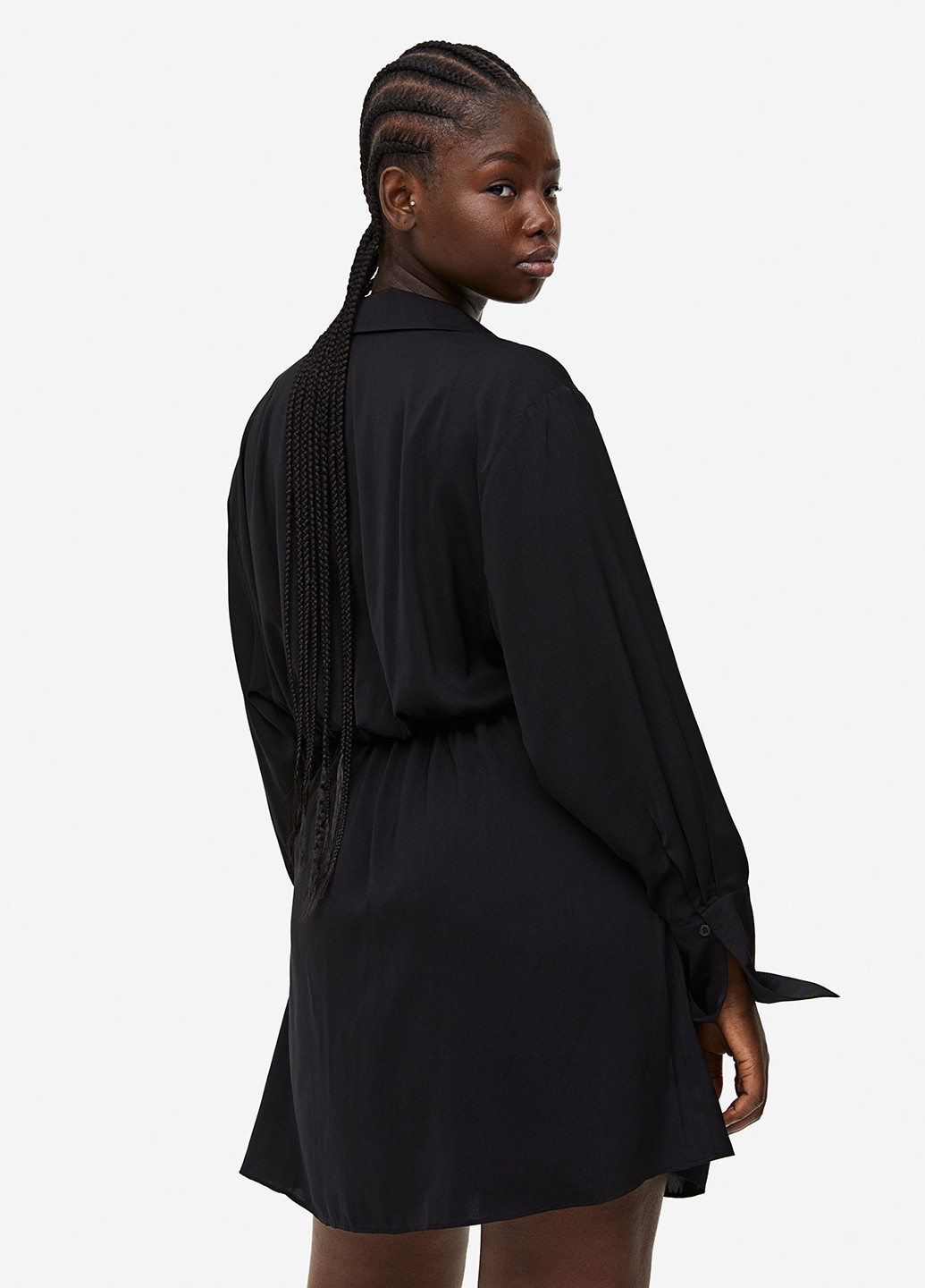 Черное кэжуал платье а-силуэт H&M однотонное