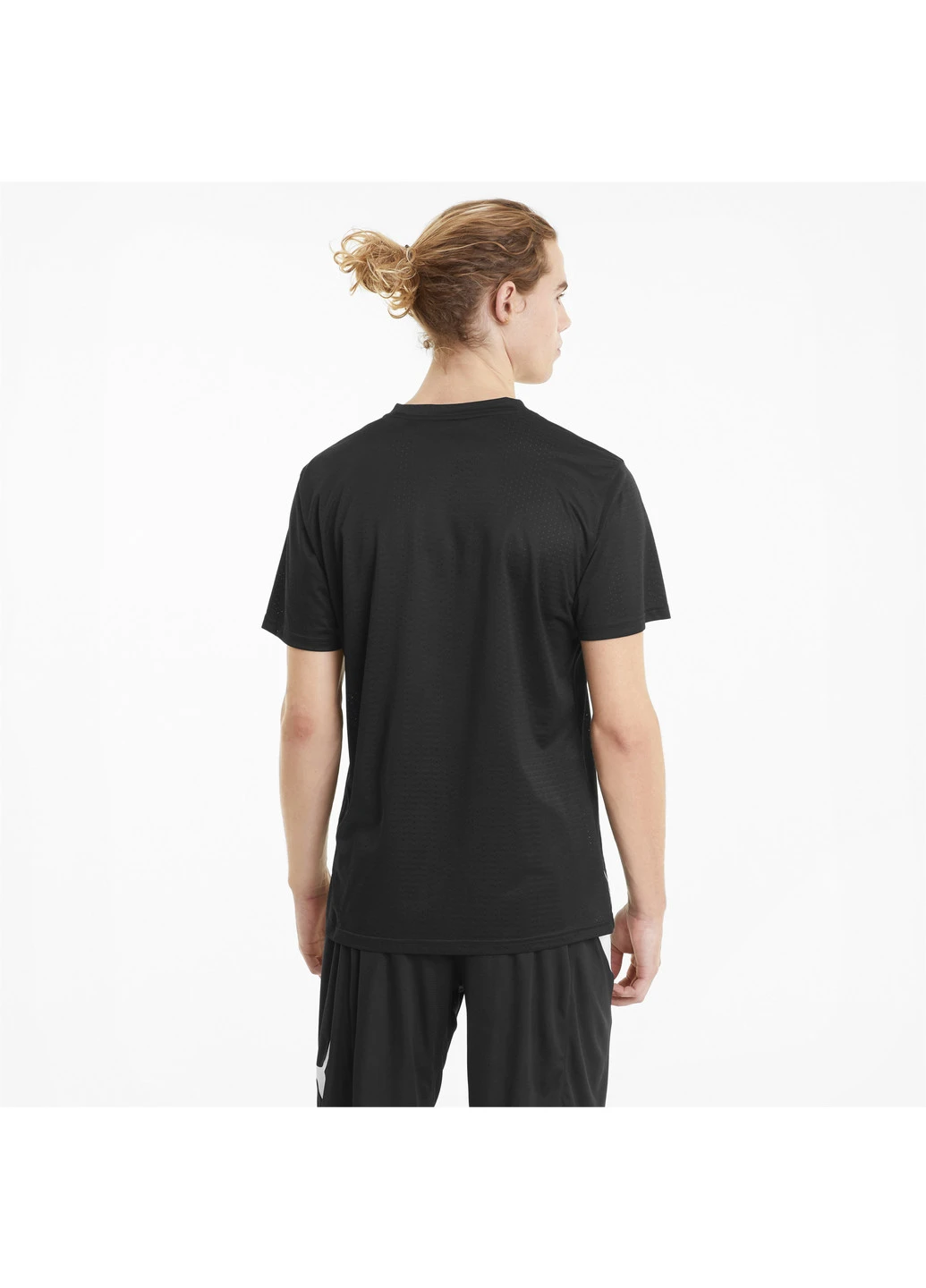 Чорна футболка favourite blaster men's training tee Puma