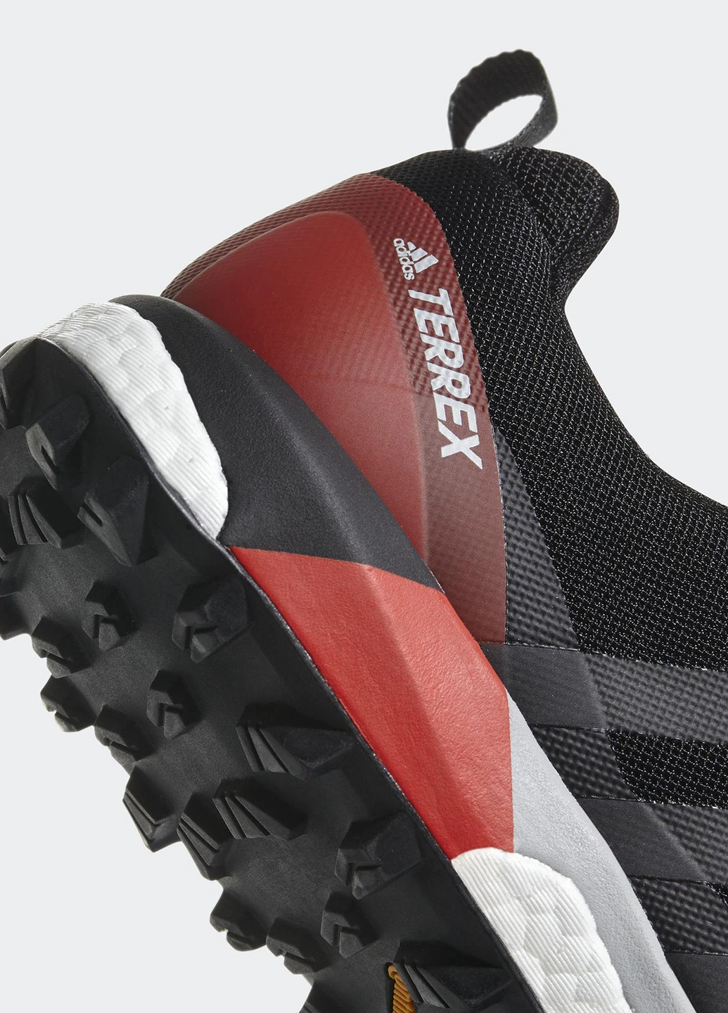 Черные демисезонные кроссовки adidas