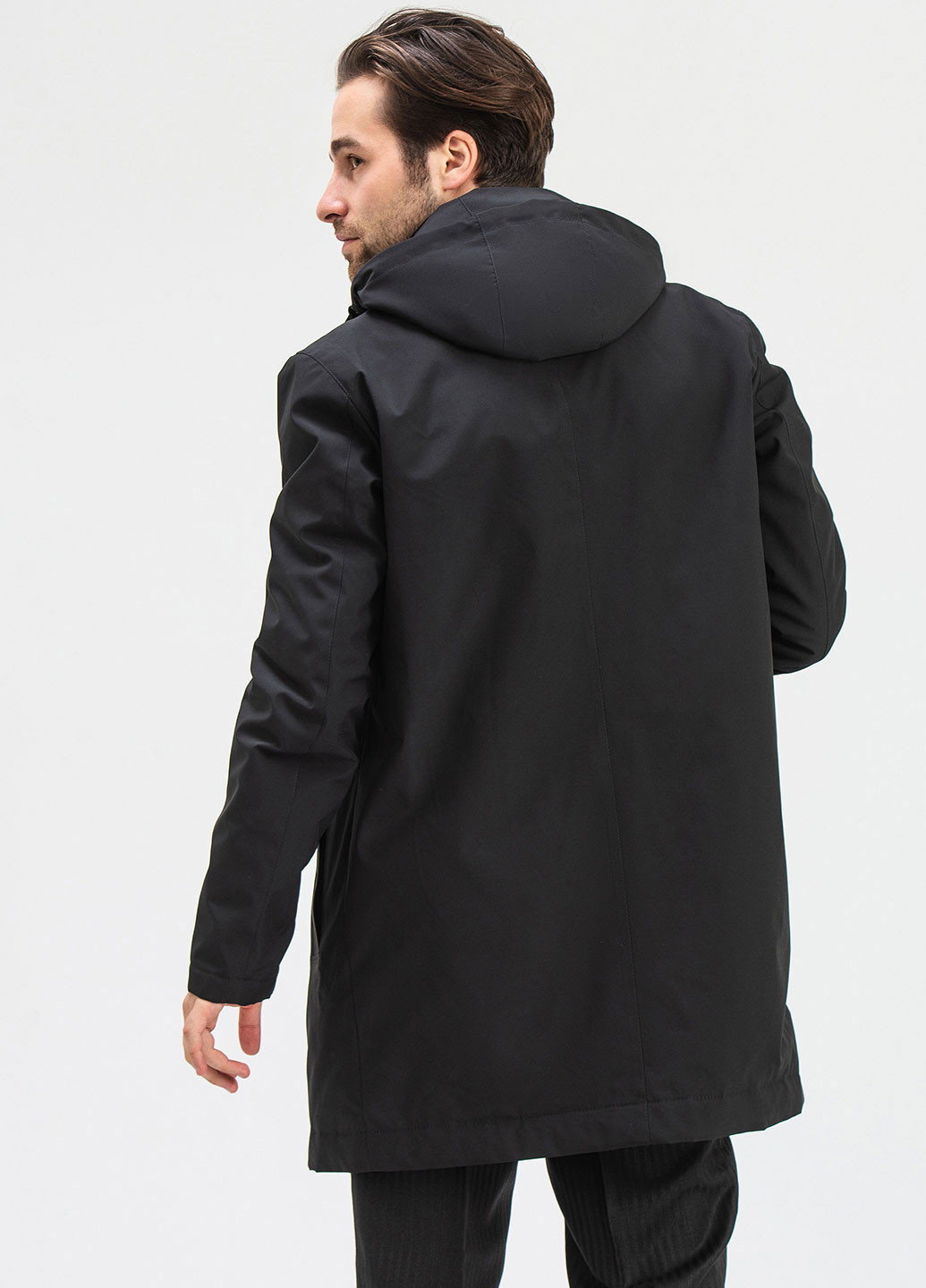 Чорна демісезонна куртка на магнітних кнопках Astoni INTER