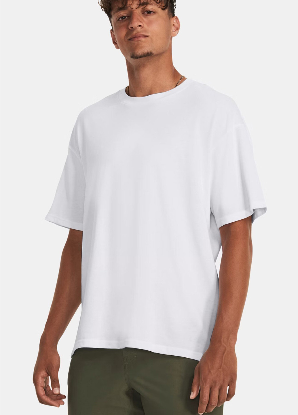 Белая футболка Under Armour