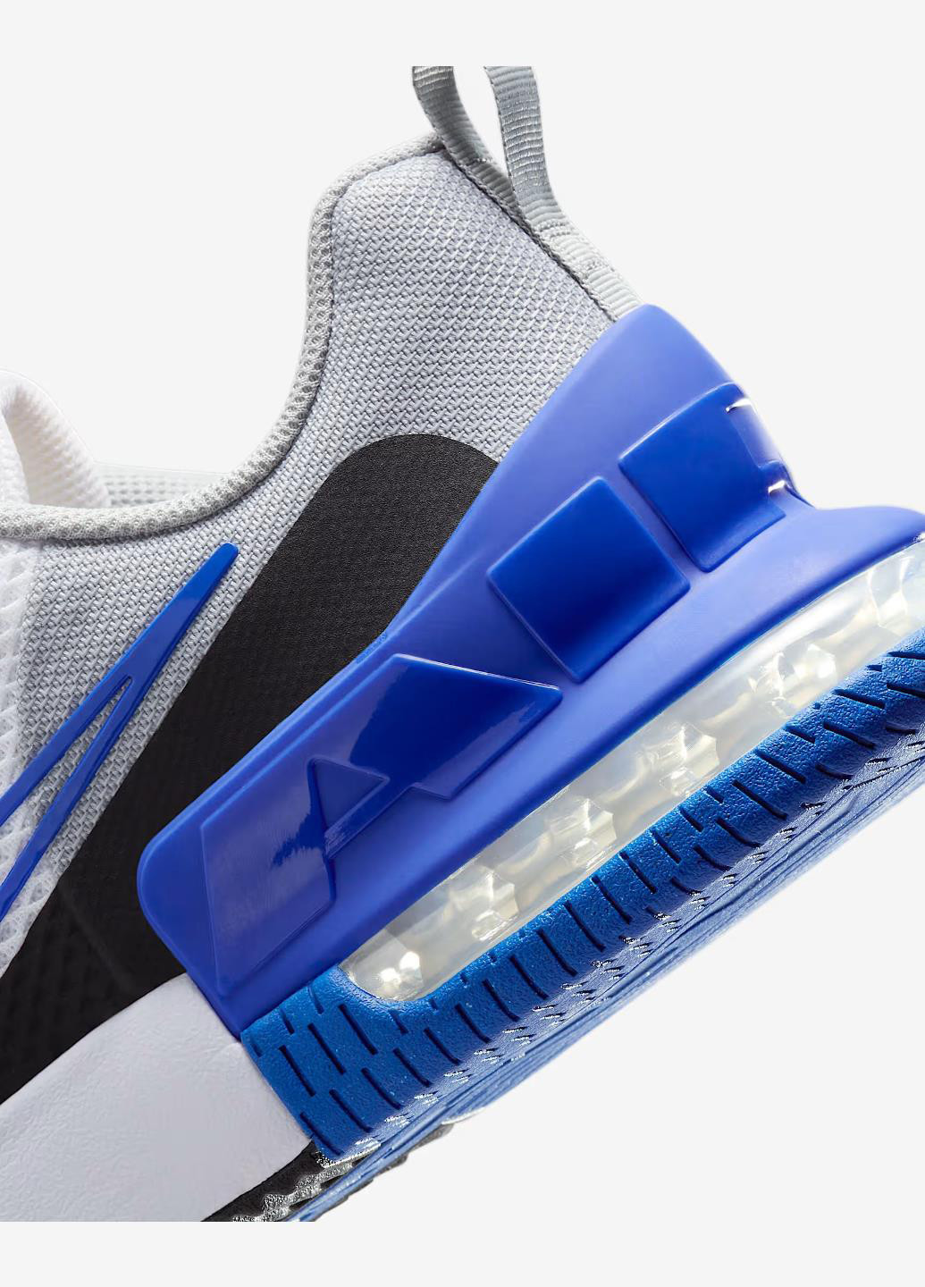 Цветные демисезонные кроссовки Nike Air Max Alpha Trainer 6