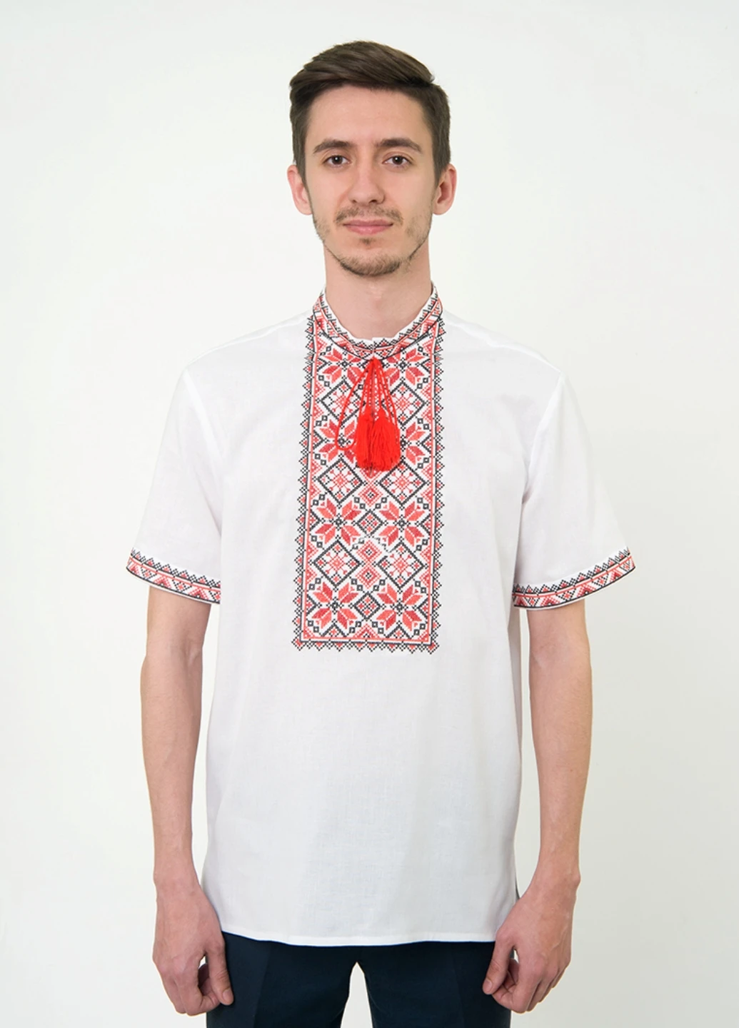 Біла сорочка Vyshyvanka пряма (185793633)