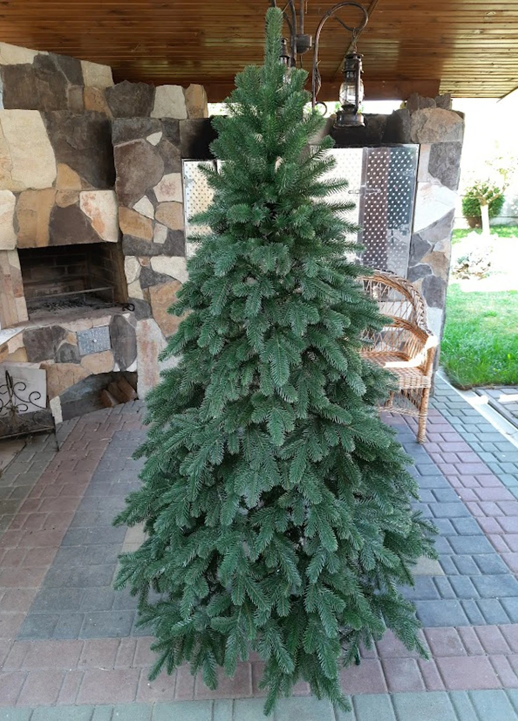 Новогодняя пышная елка Элитная с подставкой зеленая 250 см HouseWood (256020520)