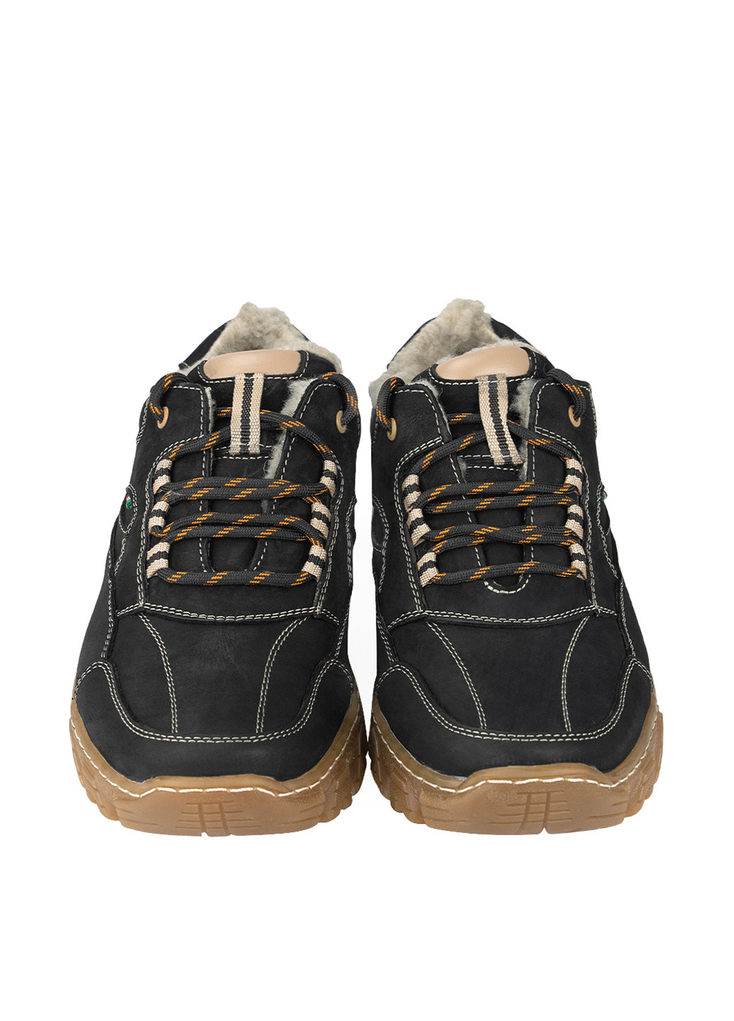 Черные зимние кроссовки Libero