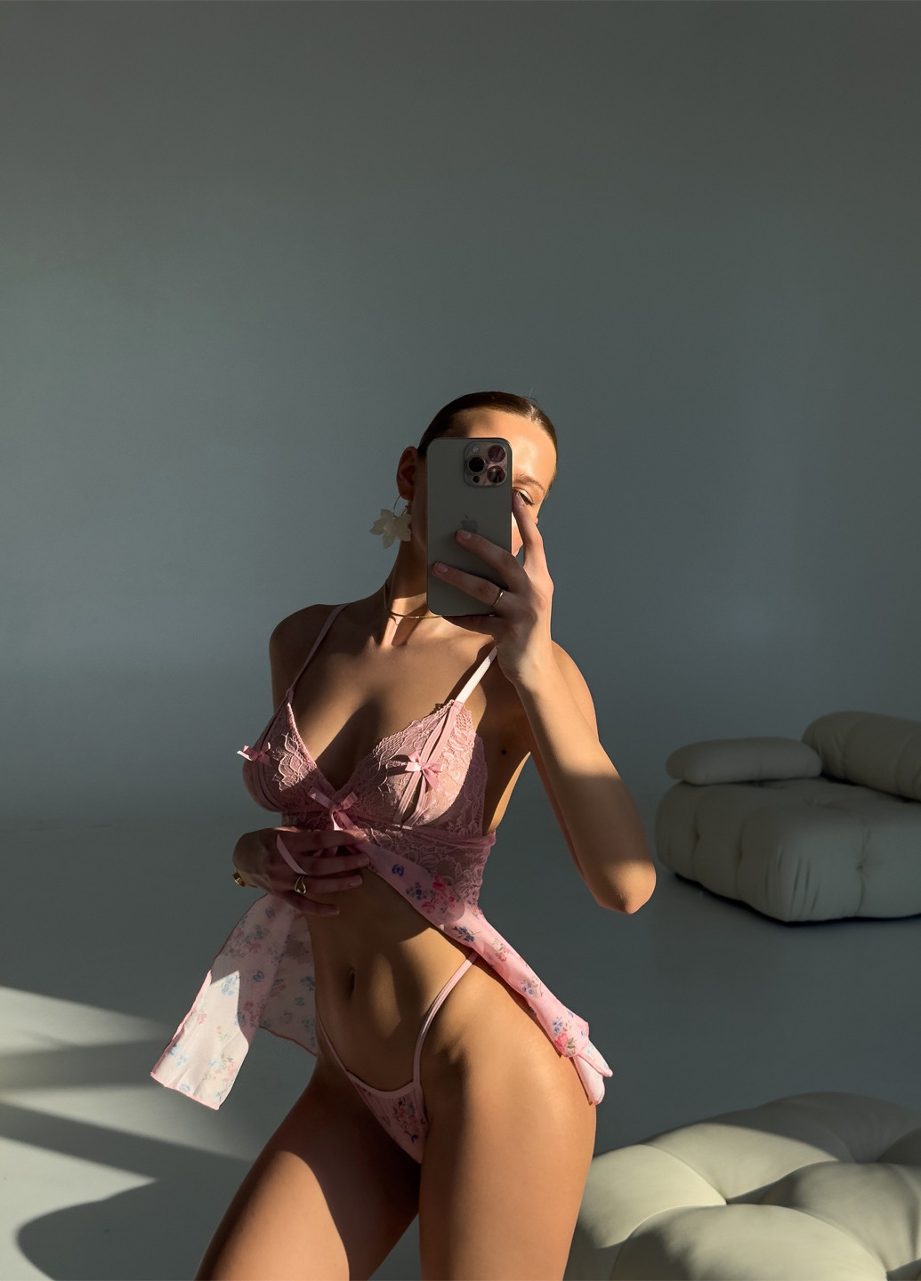 Розовый демисезонный комплект (пенюар, трусики) NOVA VEGA