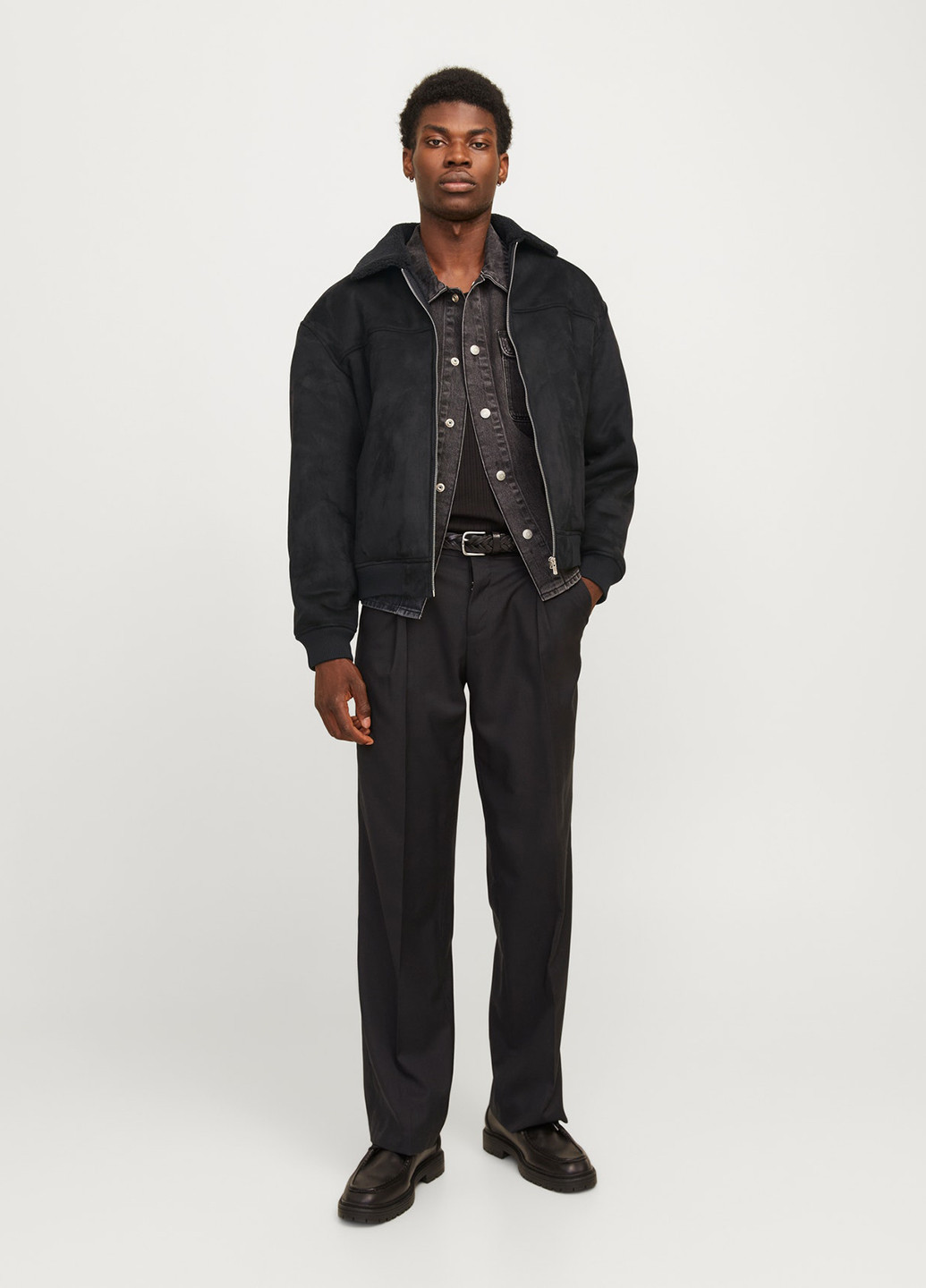 Чорна демісезонна куртка Jack & Jones