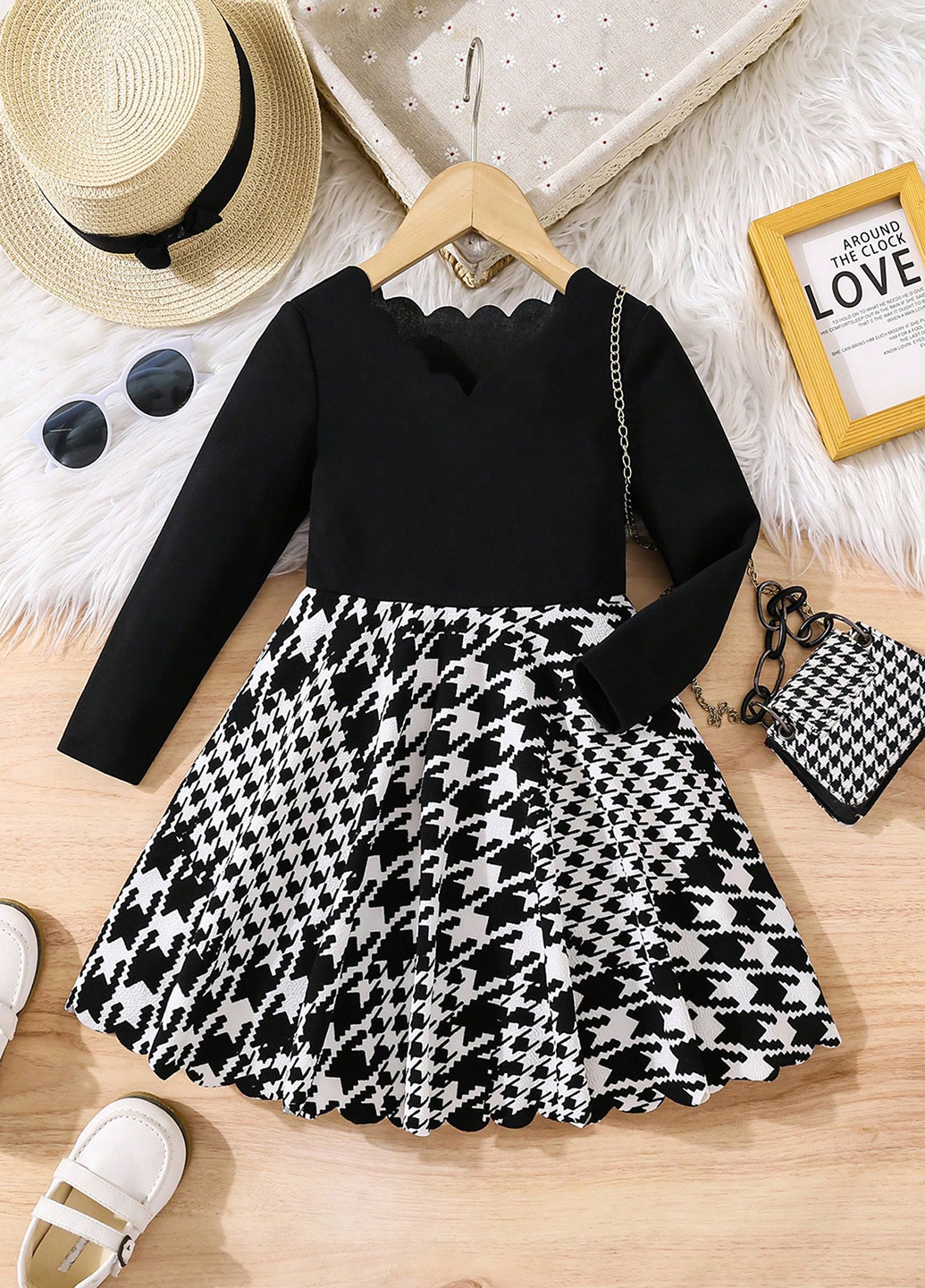 Чорно-біла сукня SHEIN (331738896)