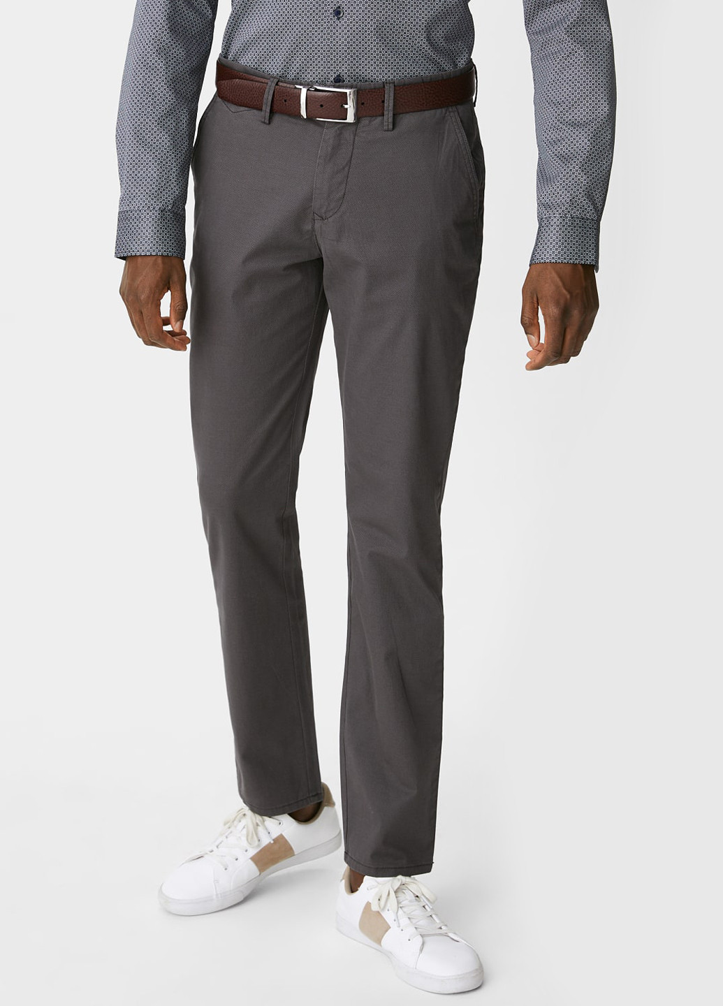 Серые кэжуал демисезонные чиносы брюки C&A