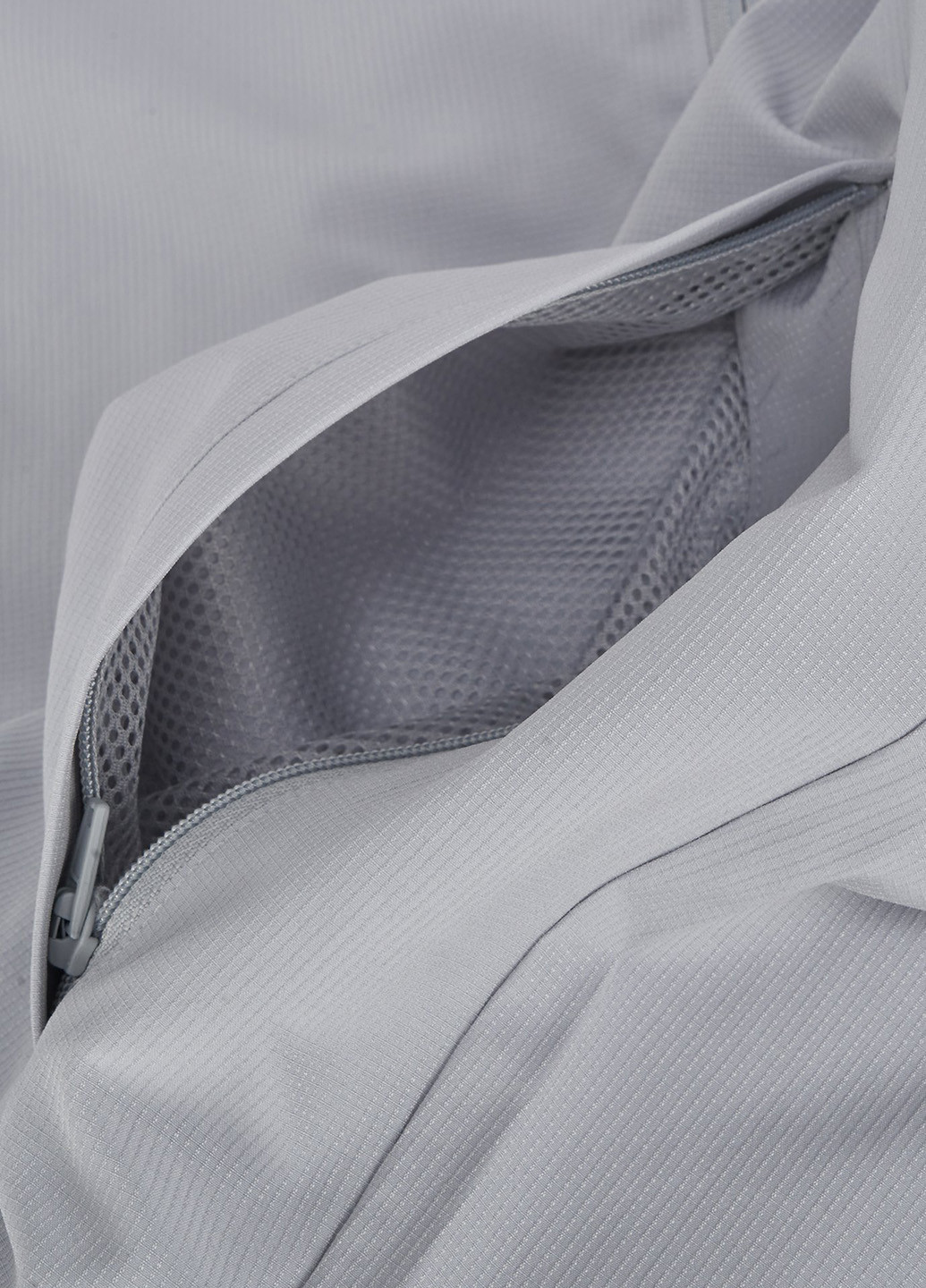 Серая демисезонная ветровка Under Armour