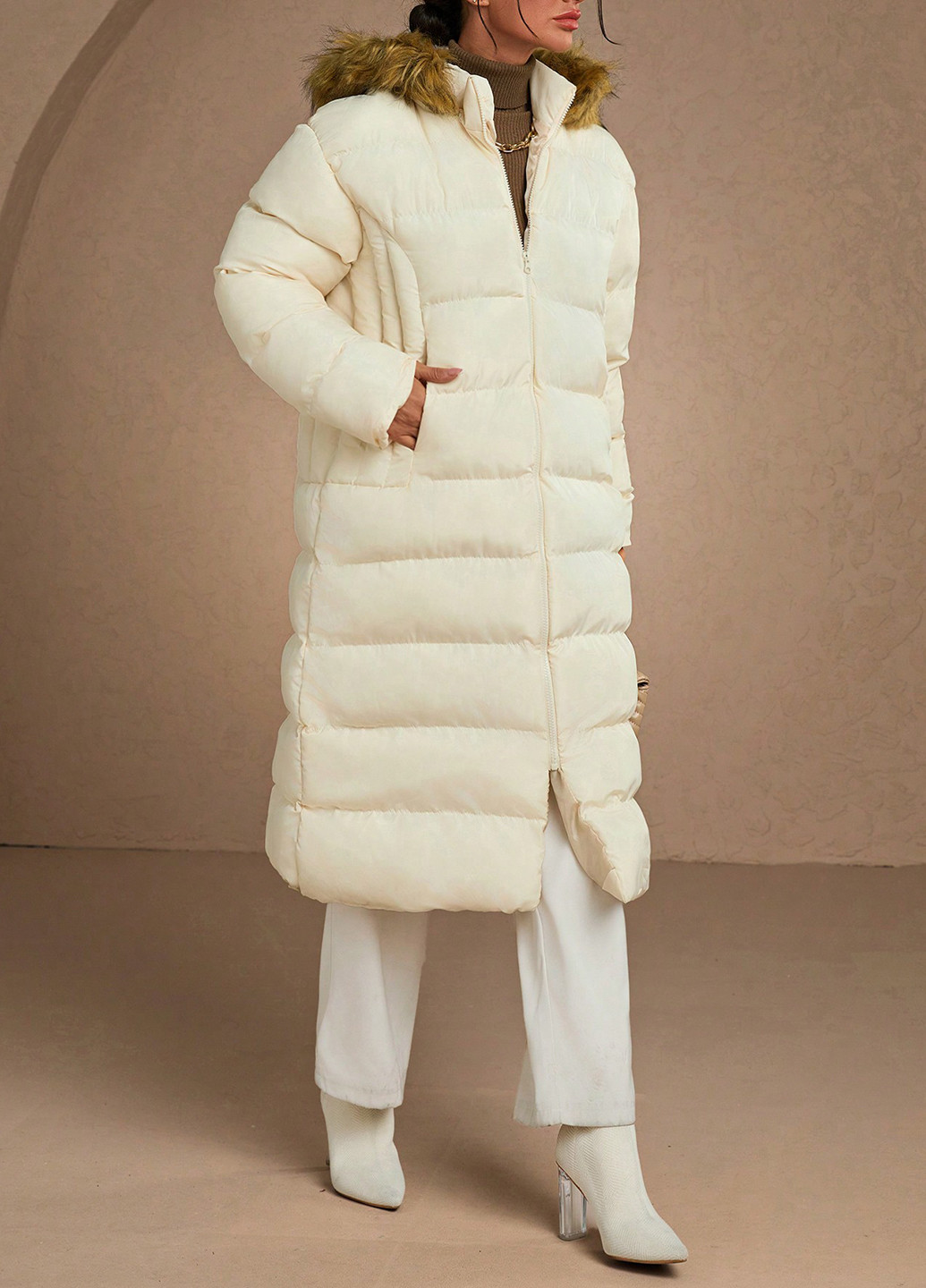 Кремовая зимняя куртка куртка-пальто SHEIN