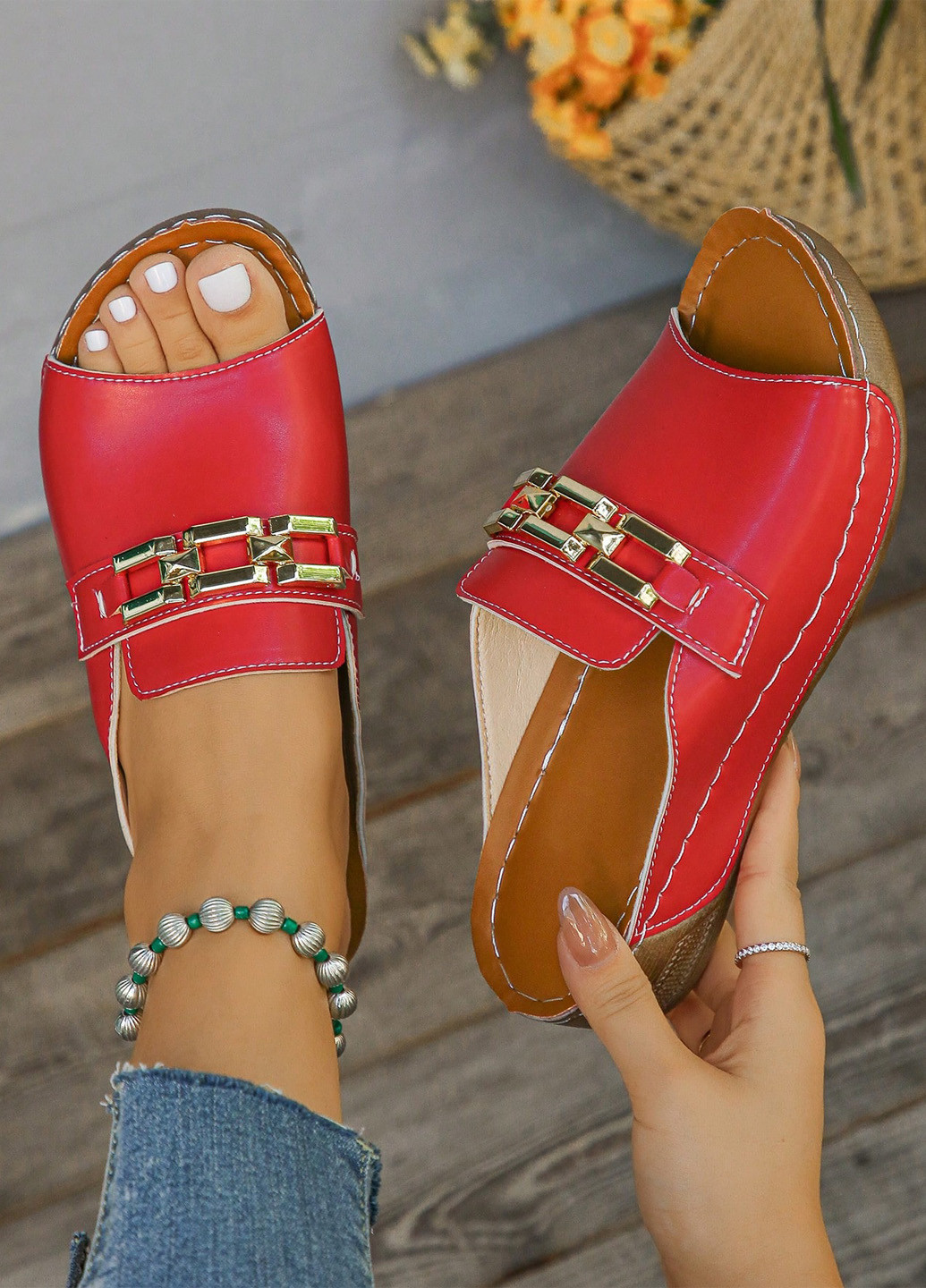 Красные босоножки SHEIN без застежки с цепочками