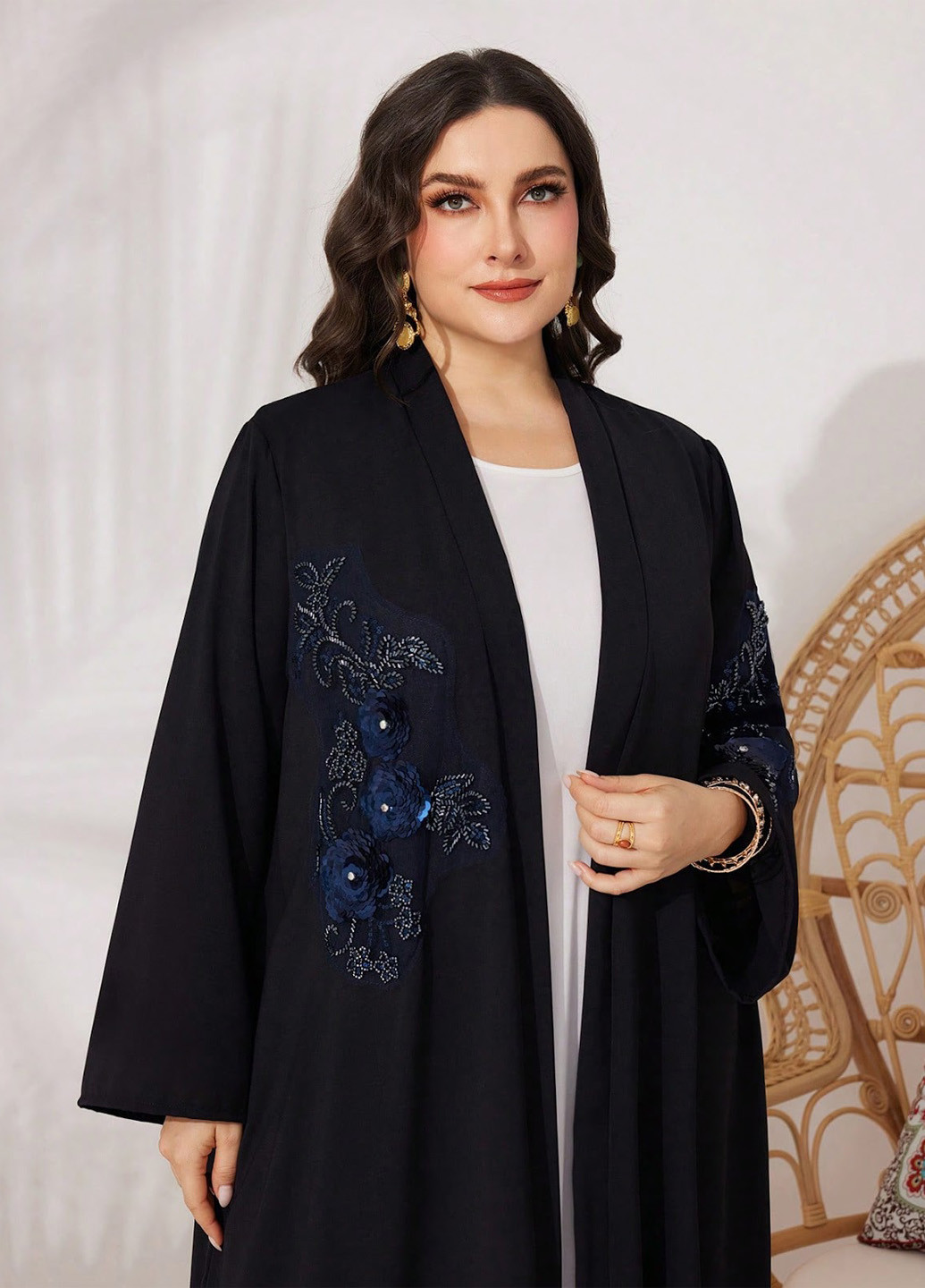 Чорна кежуал сукня SHEIN однотонна