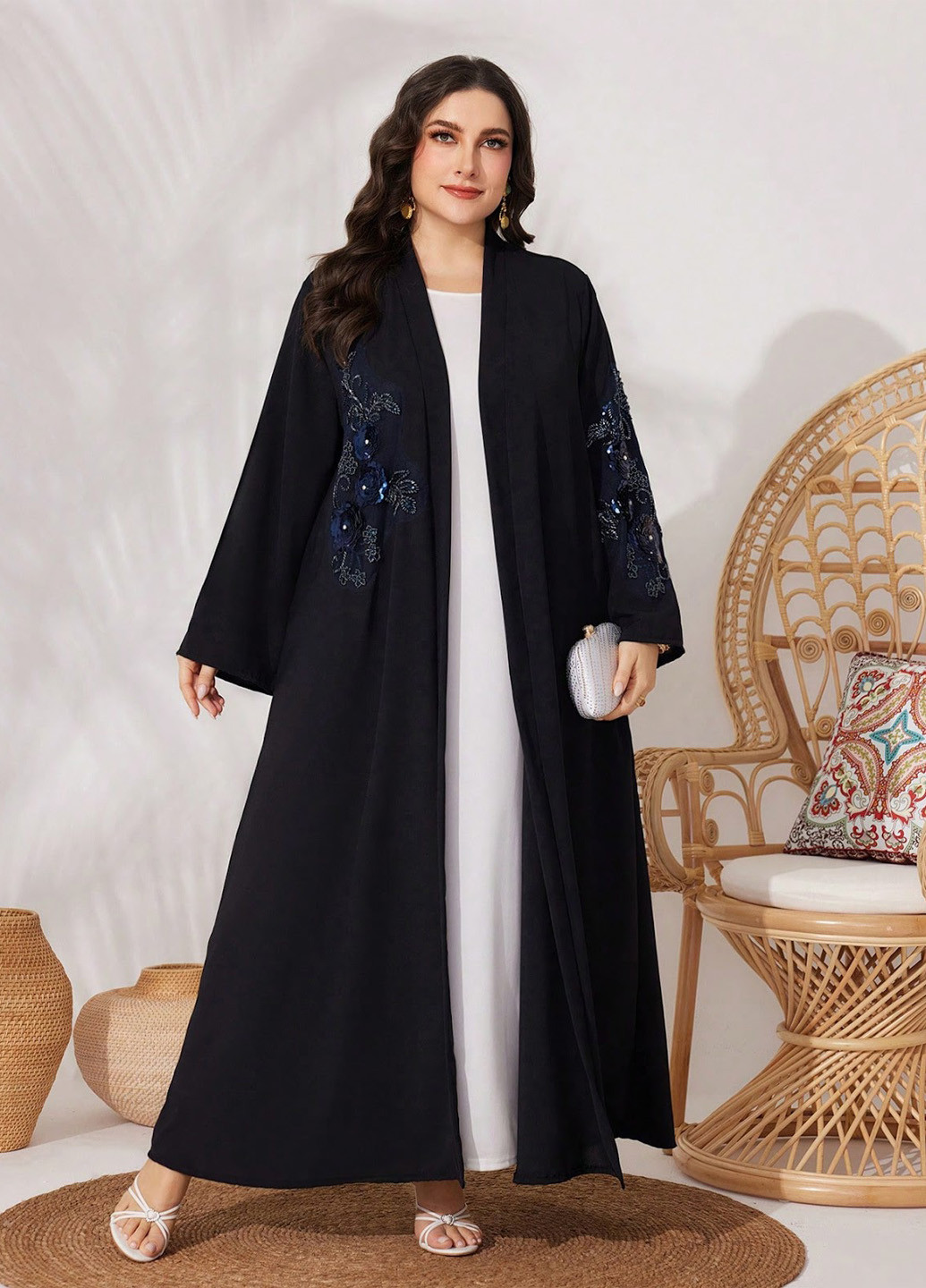 Чорна кежуал сукня SHEIN однотонна