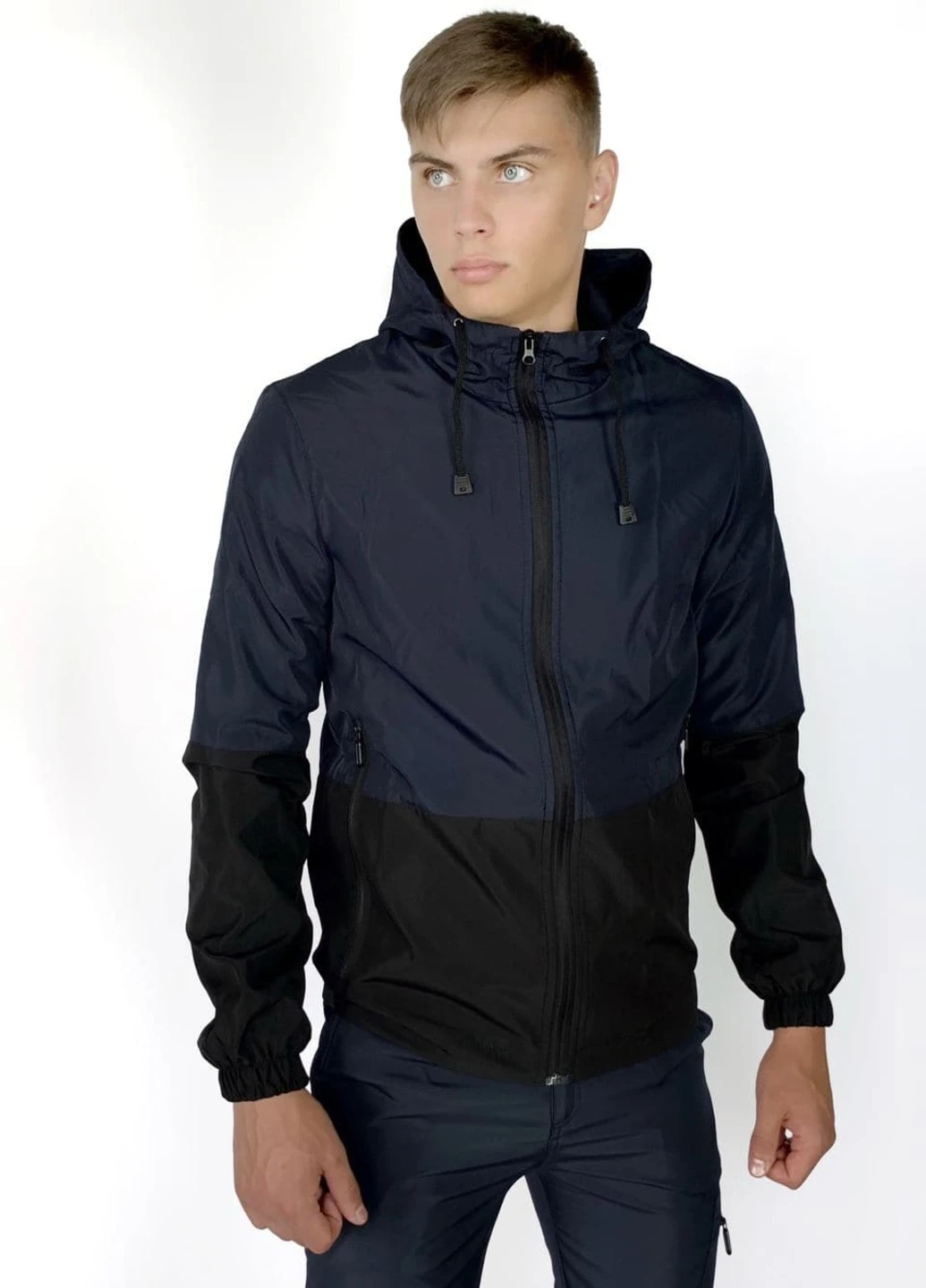 Комбінована демісезонна куртка softshell light синьо-чорна Intruder