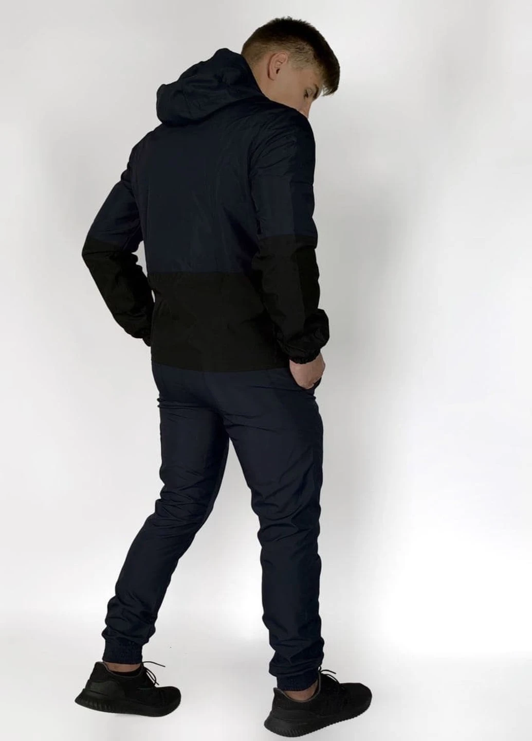 Комбінована демісезонна куртка softshell light синьо-чорна Intruder