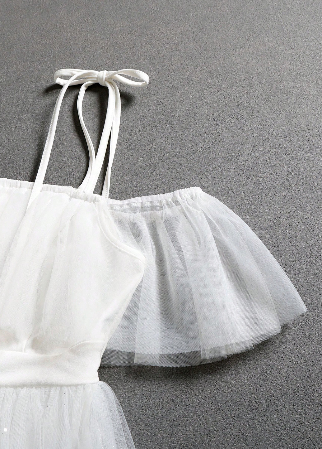 Белое праздничный, коктейльное платье с пышной юбкой SHEIN однотонное