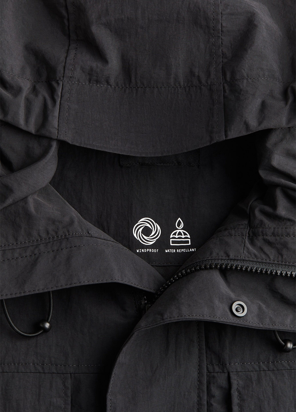 Чорна демісезонна куртка H&M