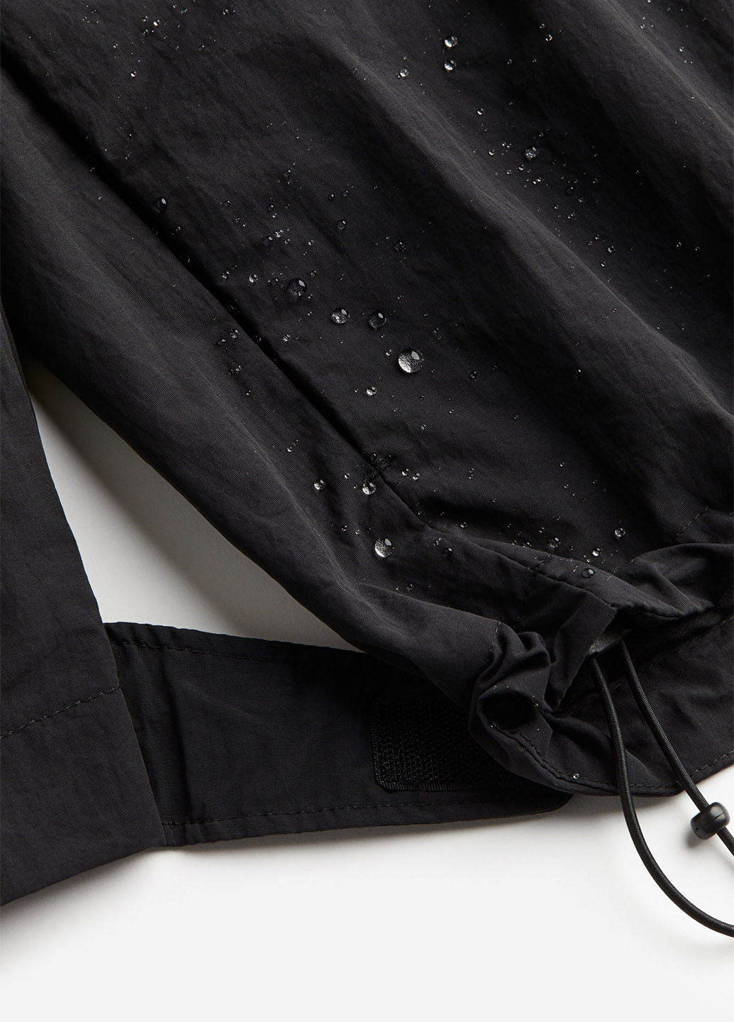 Чорна демісезонна куртка H&M