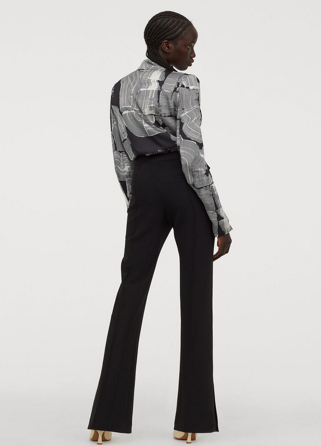 Черные демисезонные брюки H&M Studio