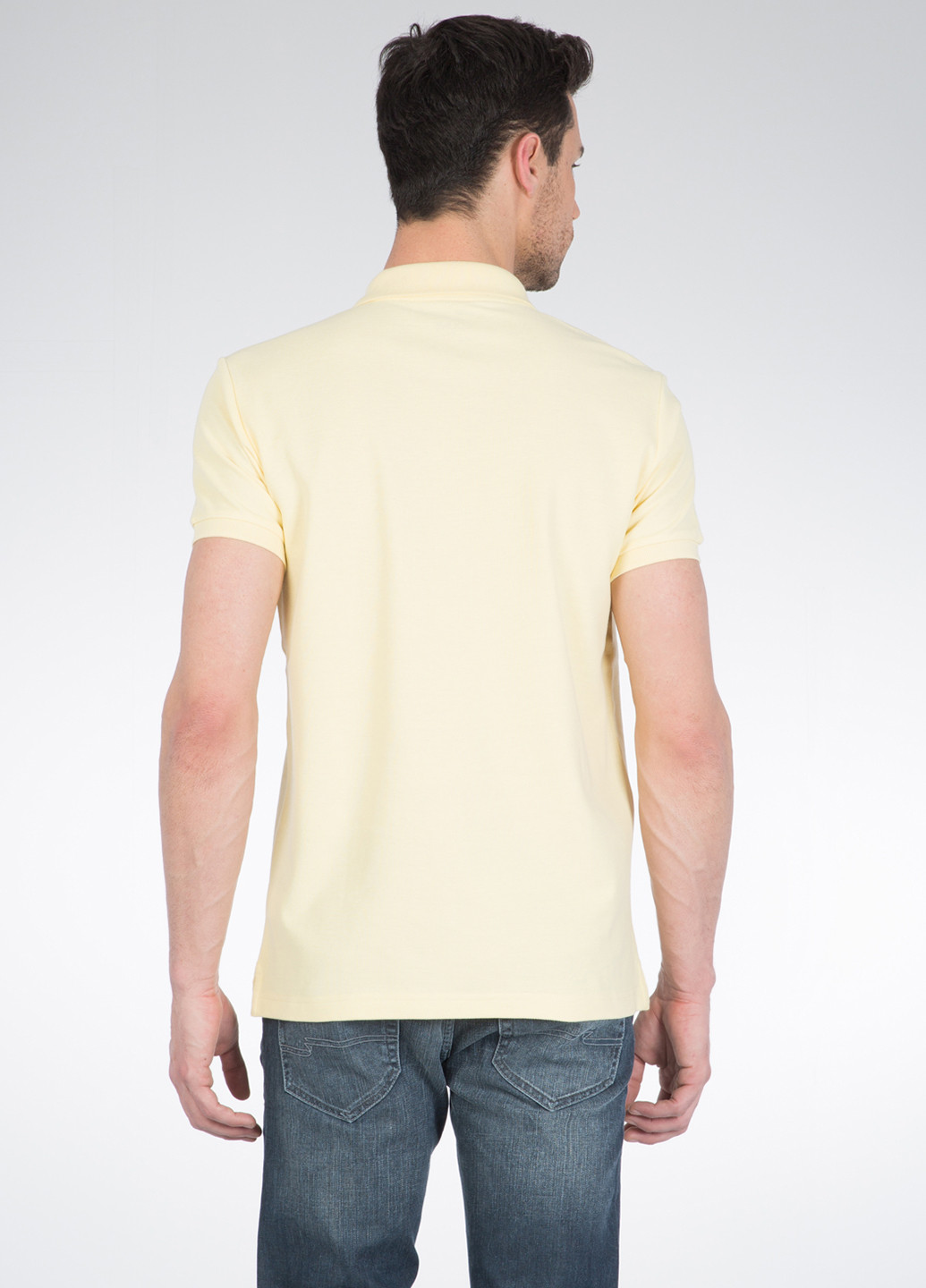 Желтая футболка-поло для мужчин Colin's однотонная