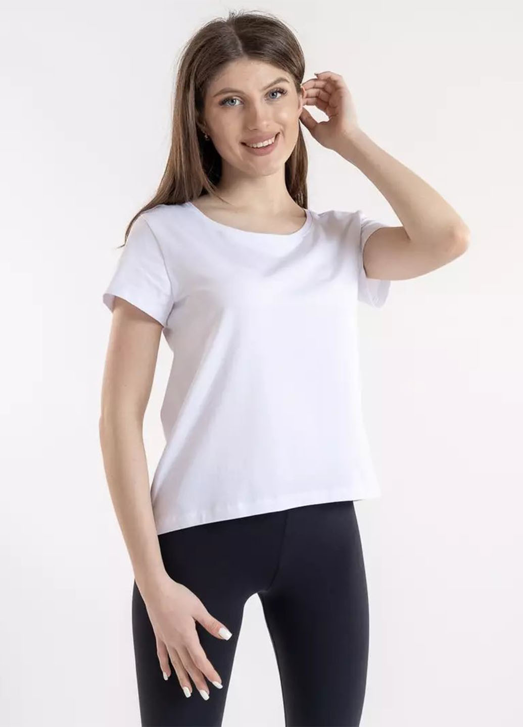 Белый демисезонный комплект (футболка, леггинсы) BBL