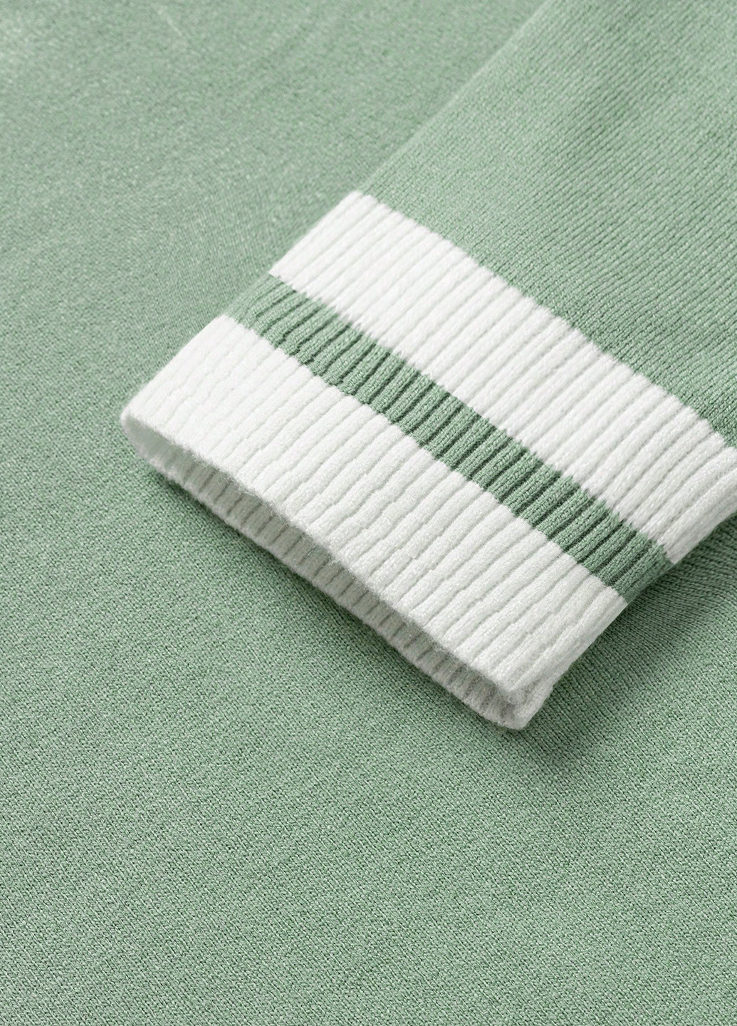 М'ятний демісезонний светр джемпер SHEIN