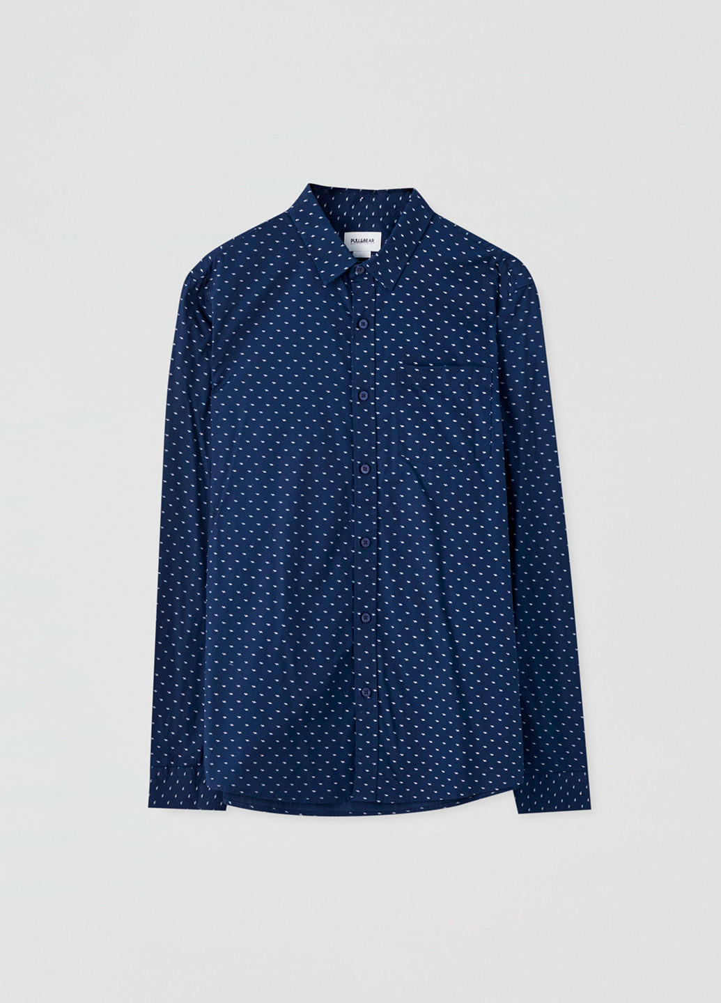 Темно-синяя кэжуал рубашка в горошек Pull & Bear