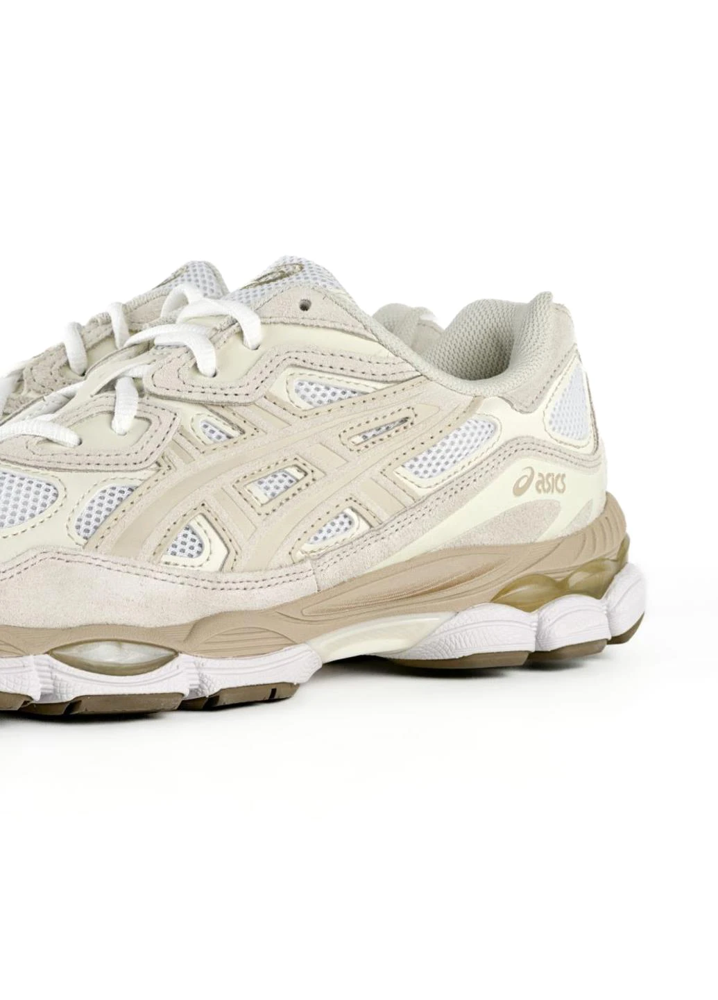 Светло-бежевые демисезонные кроссовки 1203a663-102 Asics Gel-NYC White Feather Grey