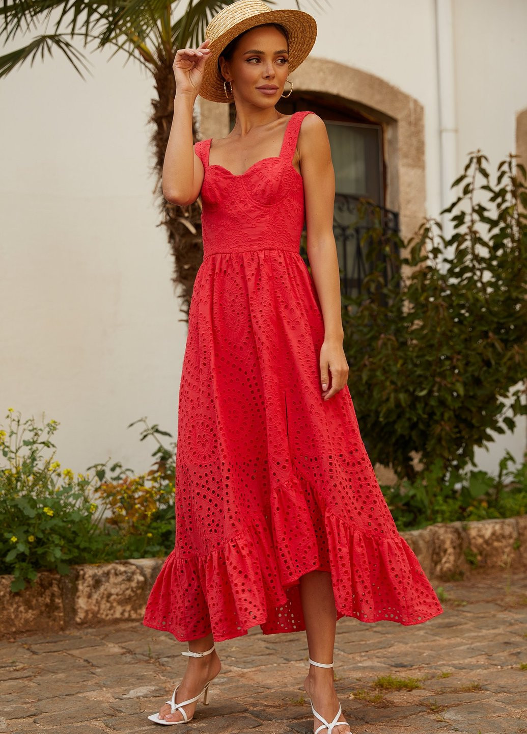 Красное повседневный красное платье с ажурной вышивкой Gepur