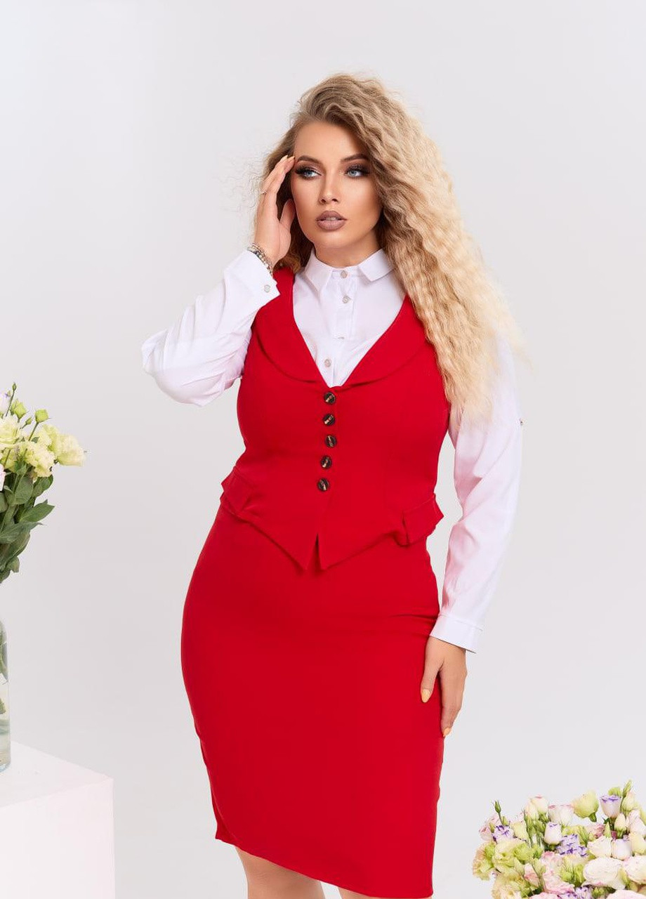 Женский костюм с классической юбкой и жилетом красного цвета размер 374361 New Trend (255335902)
