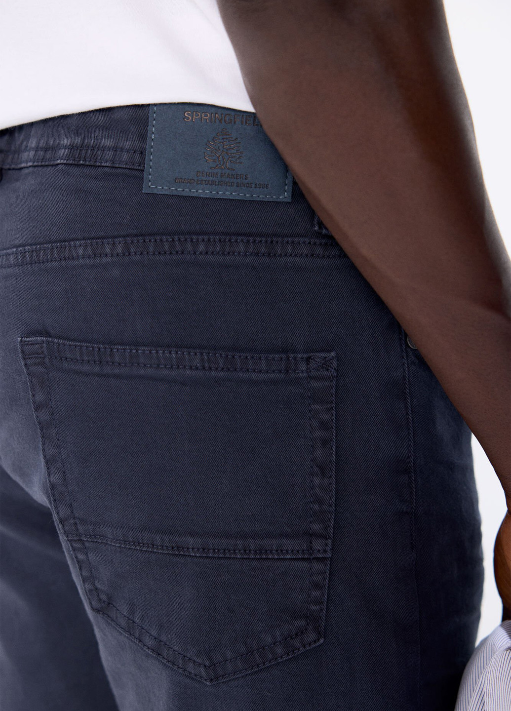 Темно-синие демисезонные слим джинсы Springfield