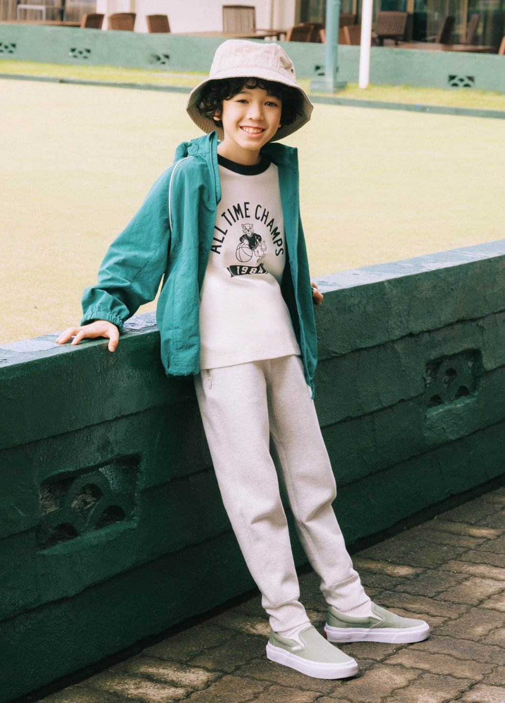 Зеленая демисезонная куртка Uniqlo