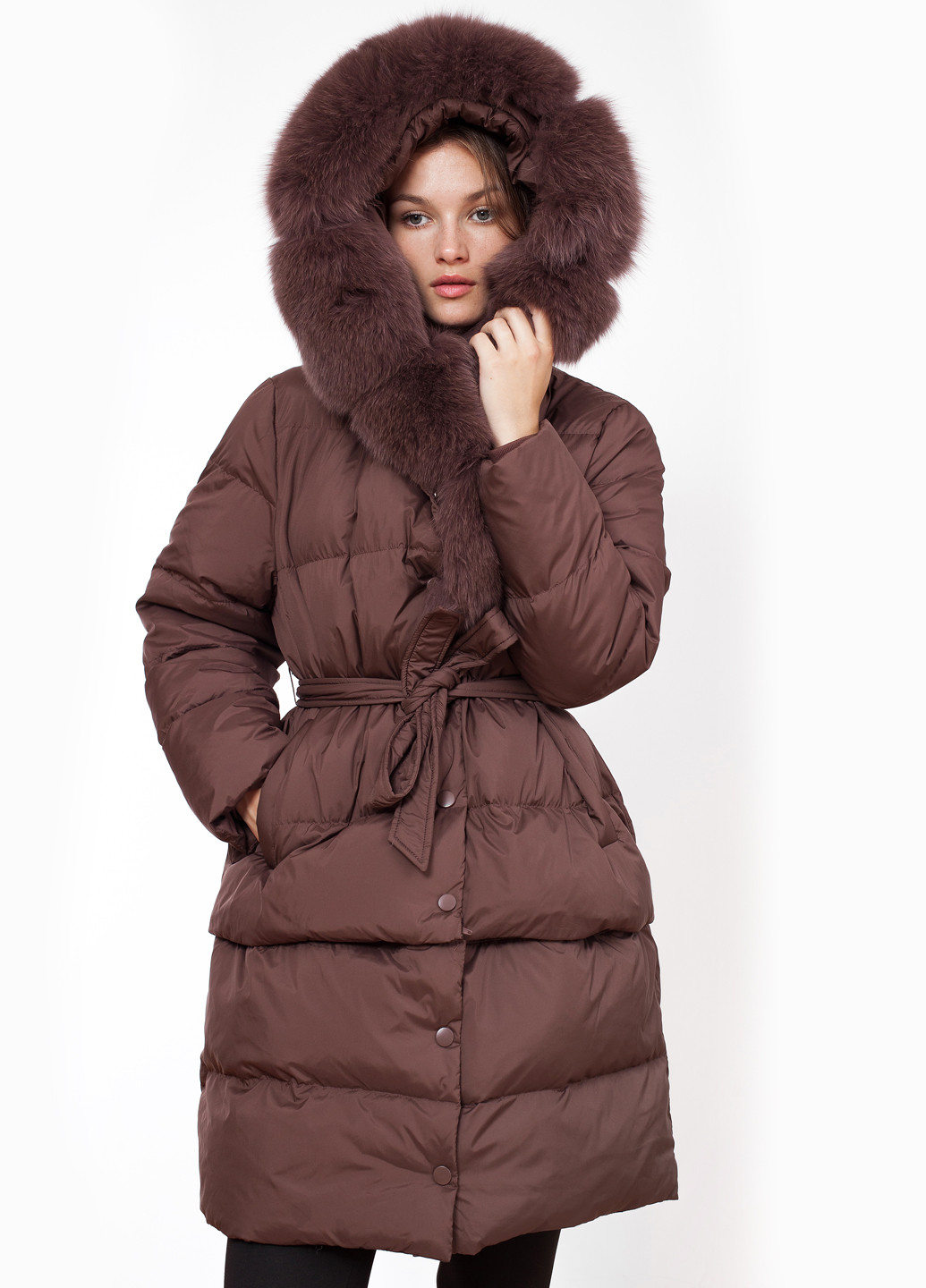 Коричневий зимній Пуховик Yehe