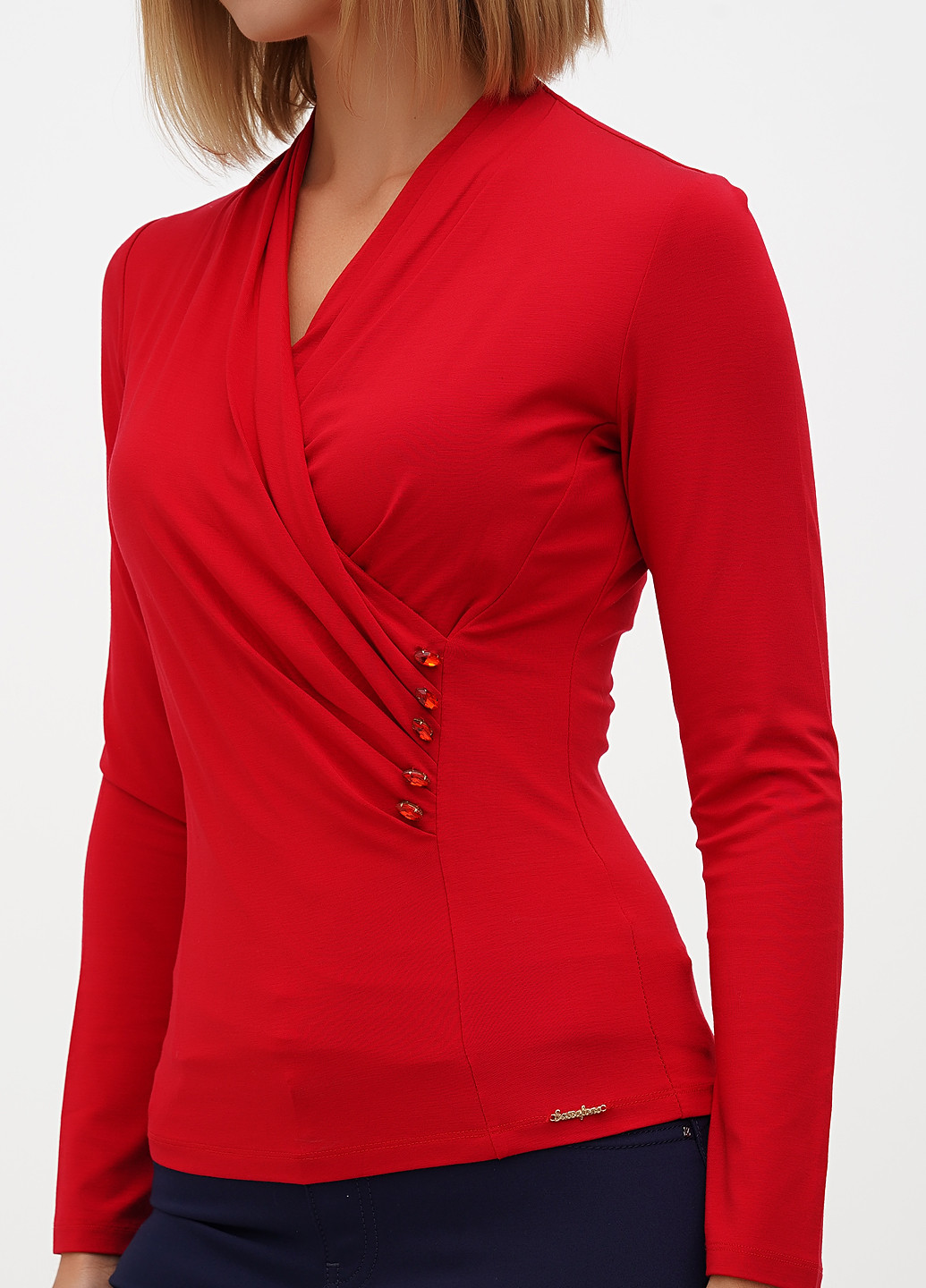 Красная блуза на запах Sassofono